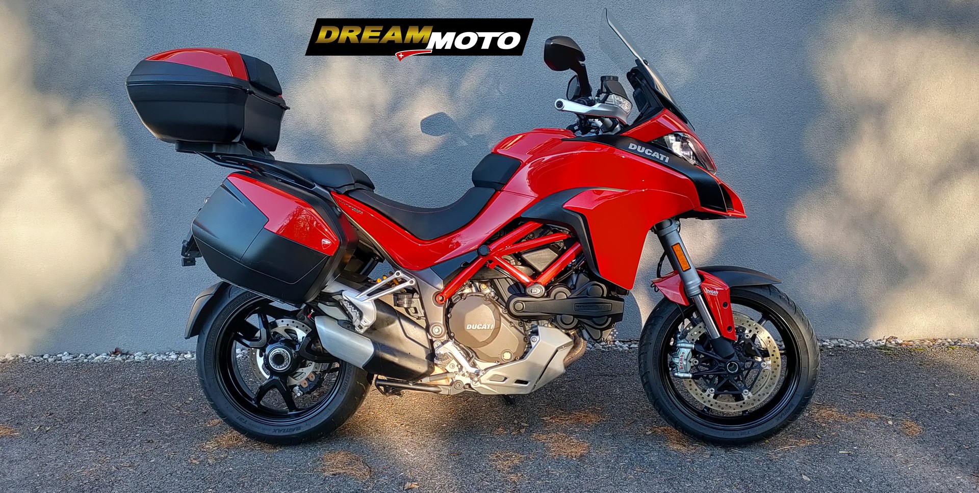 DUCATI Multistrada 1200 S Touring Pack-showroom-element-2