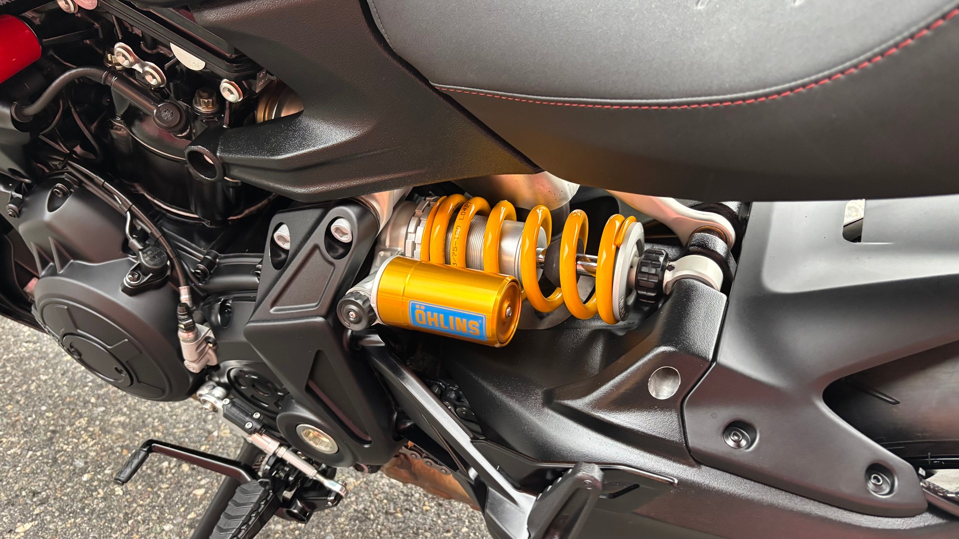 DUCATI Diavel 1260 S-image-11