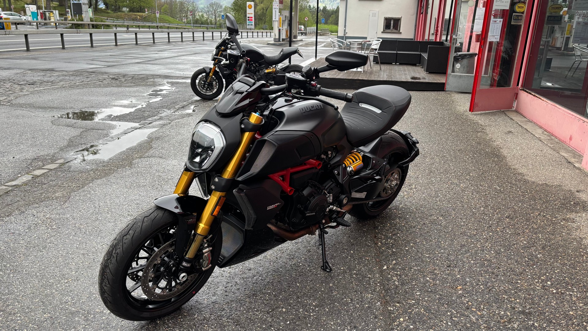 DUCATI Diavel 1260 S-image-3