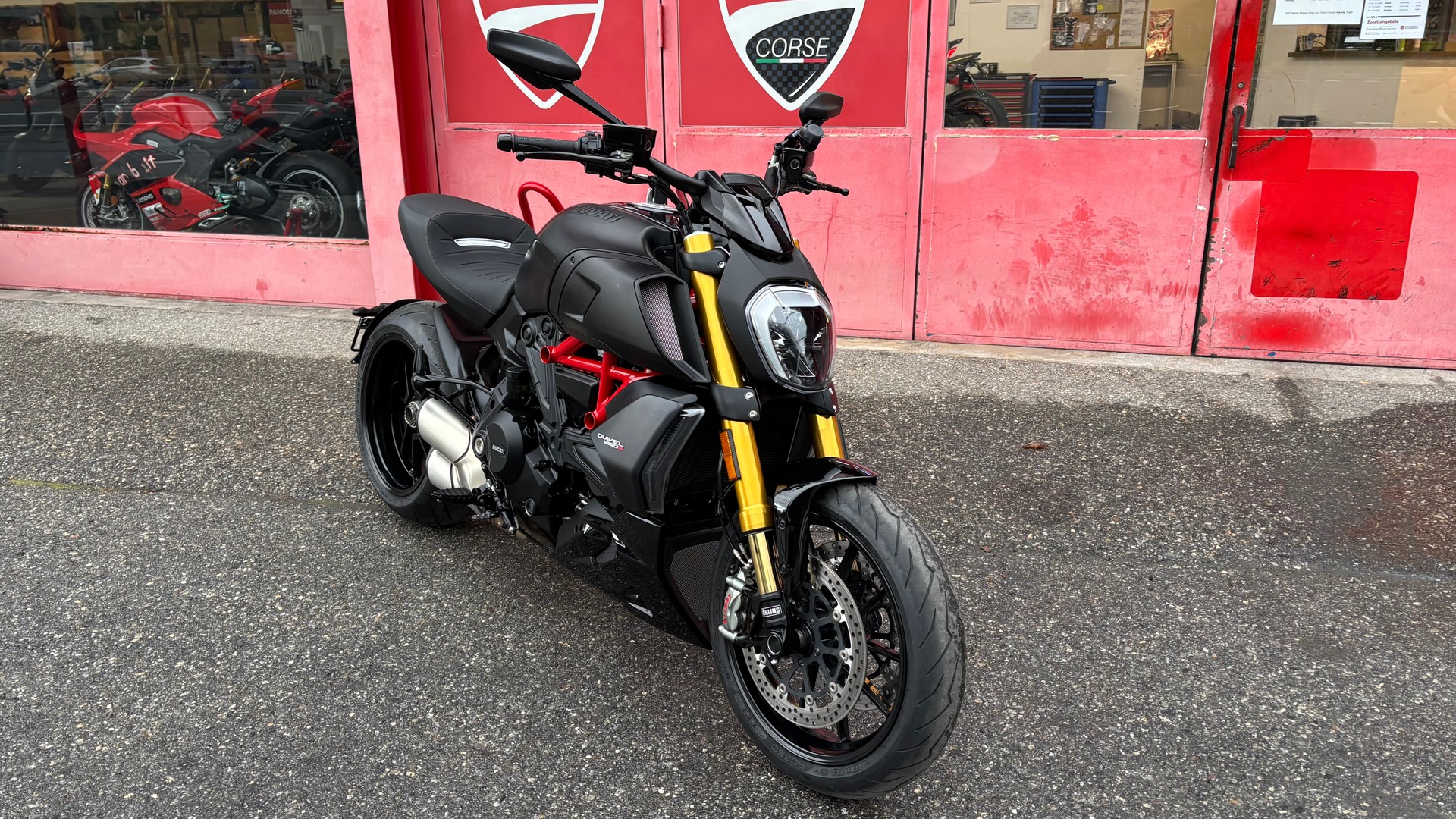 DUCATI Diavel 1260 S-image-4