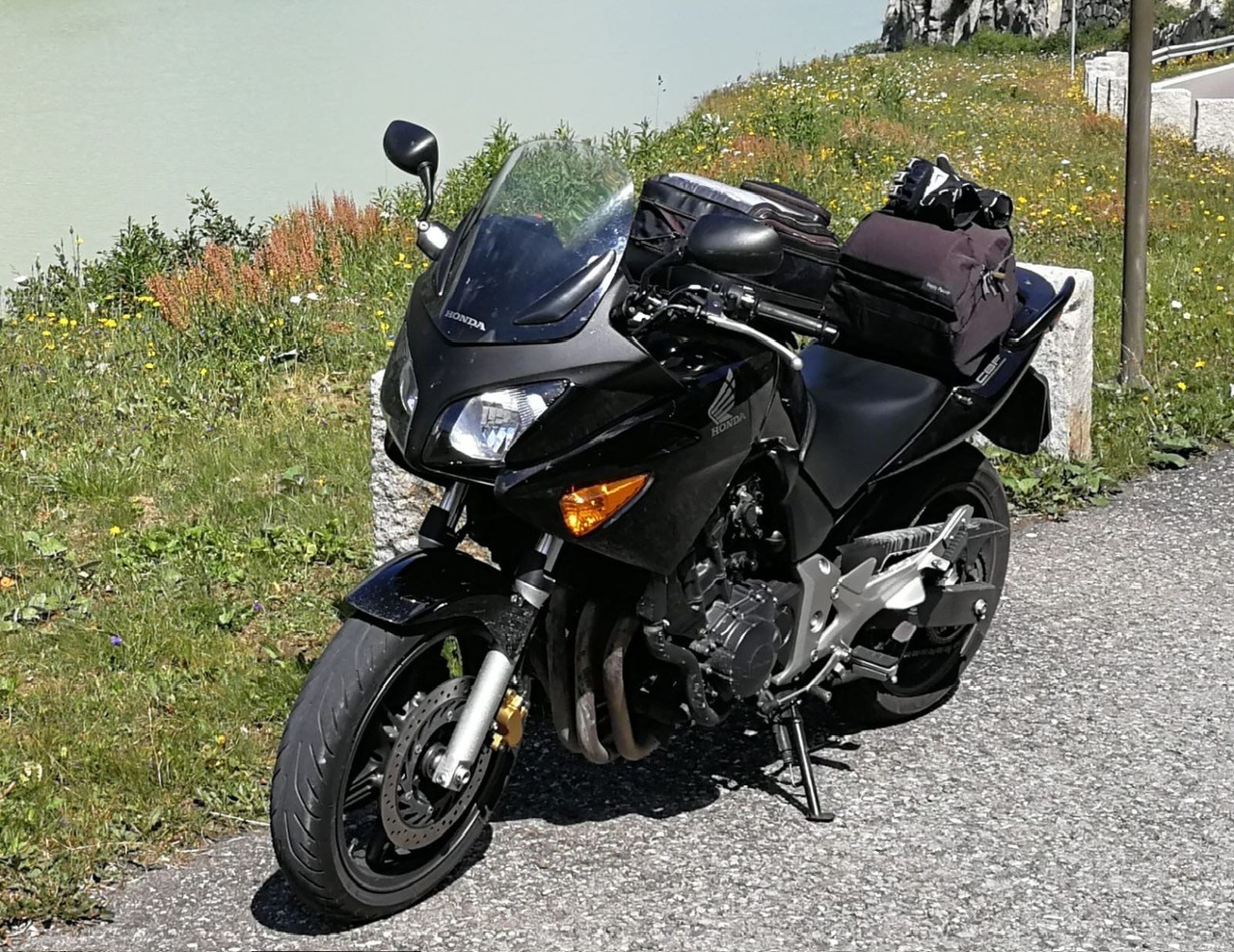 HONDA CBF 600 SA ABS-showroom-element-2