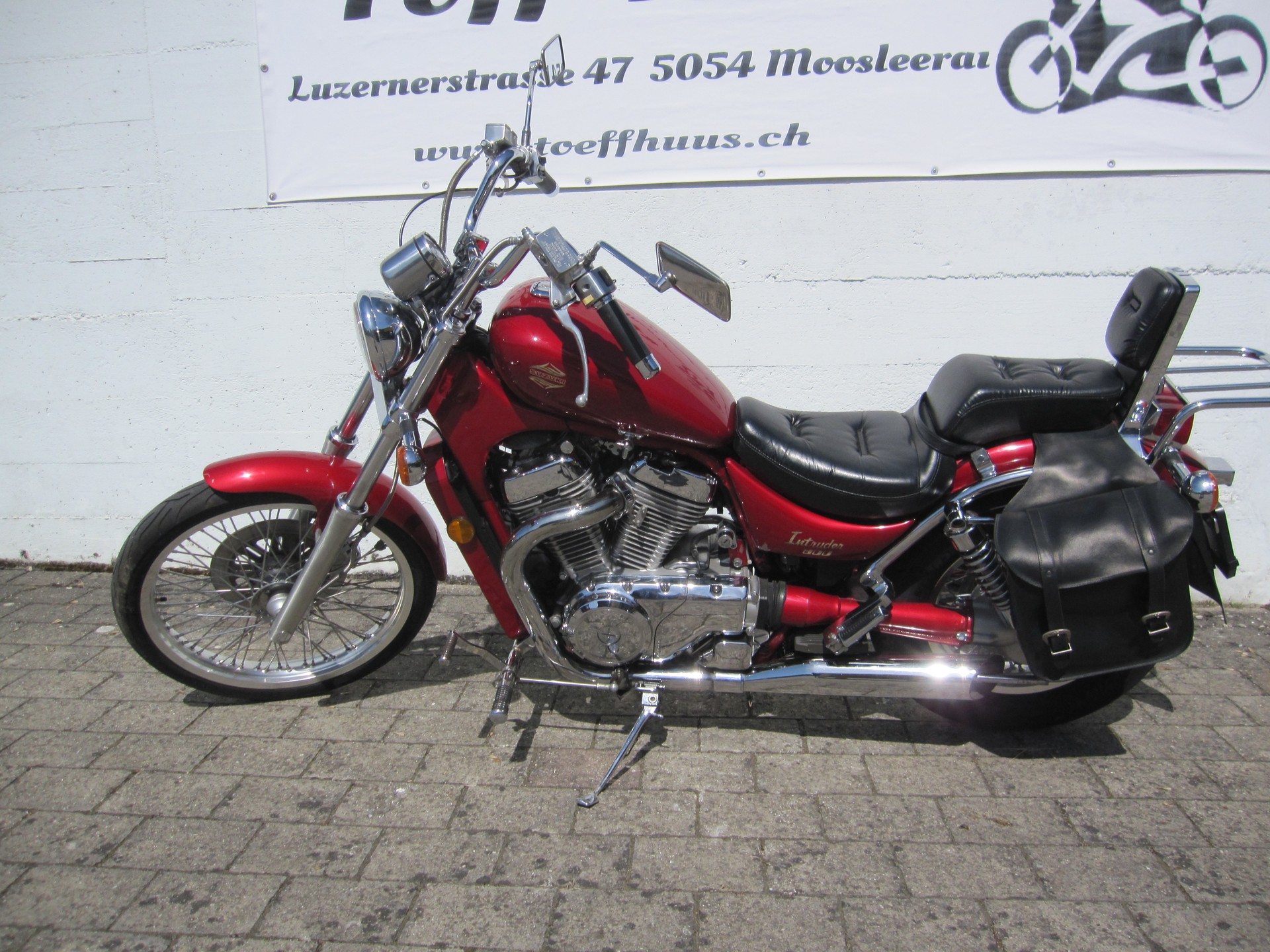 SUZUKI VS 800 GL Intruder R-X-showroom-element-3