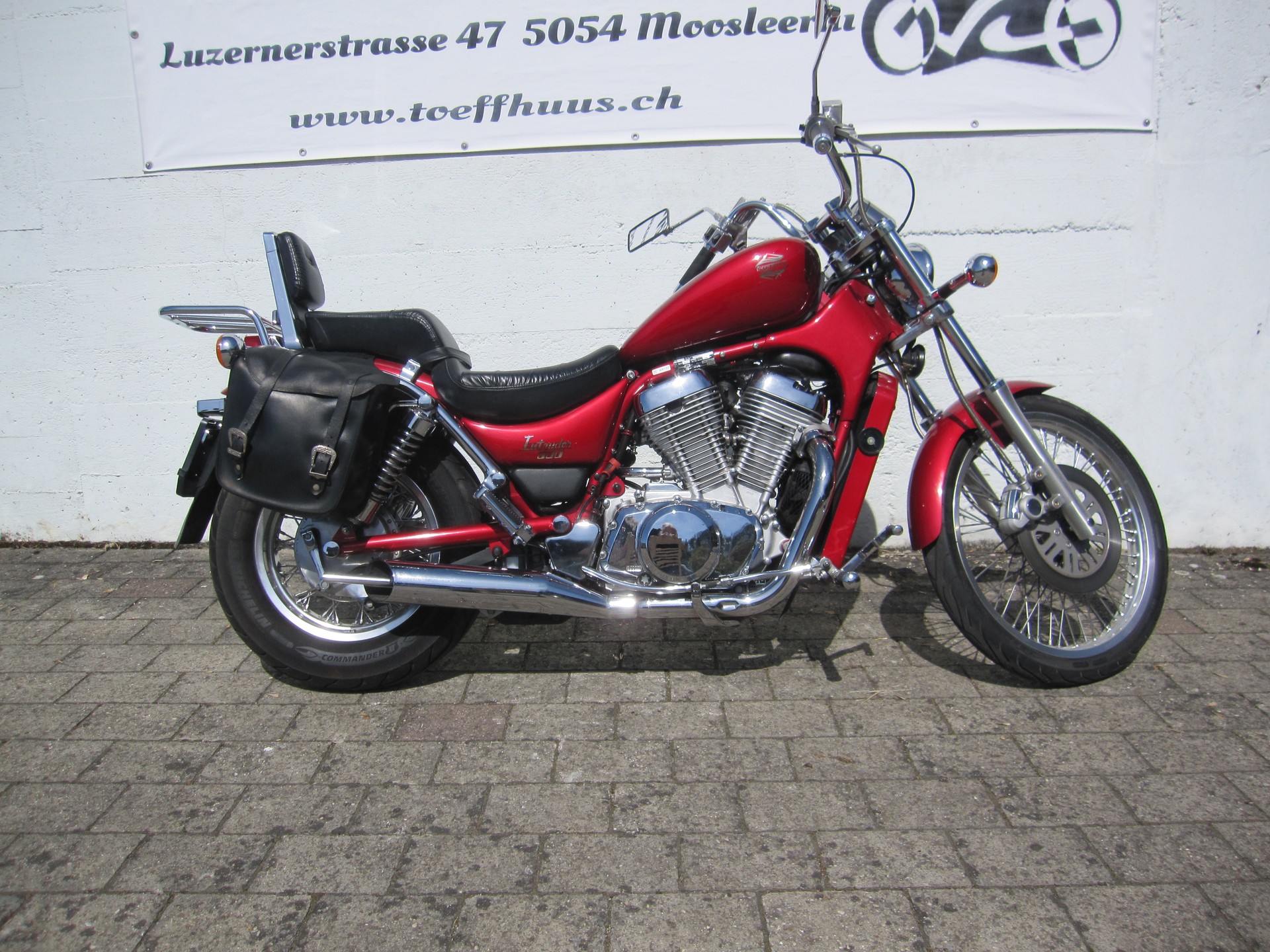 SUZUKI VS 800 GL Intruder R-X