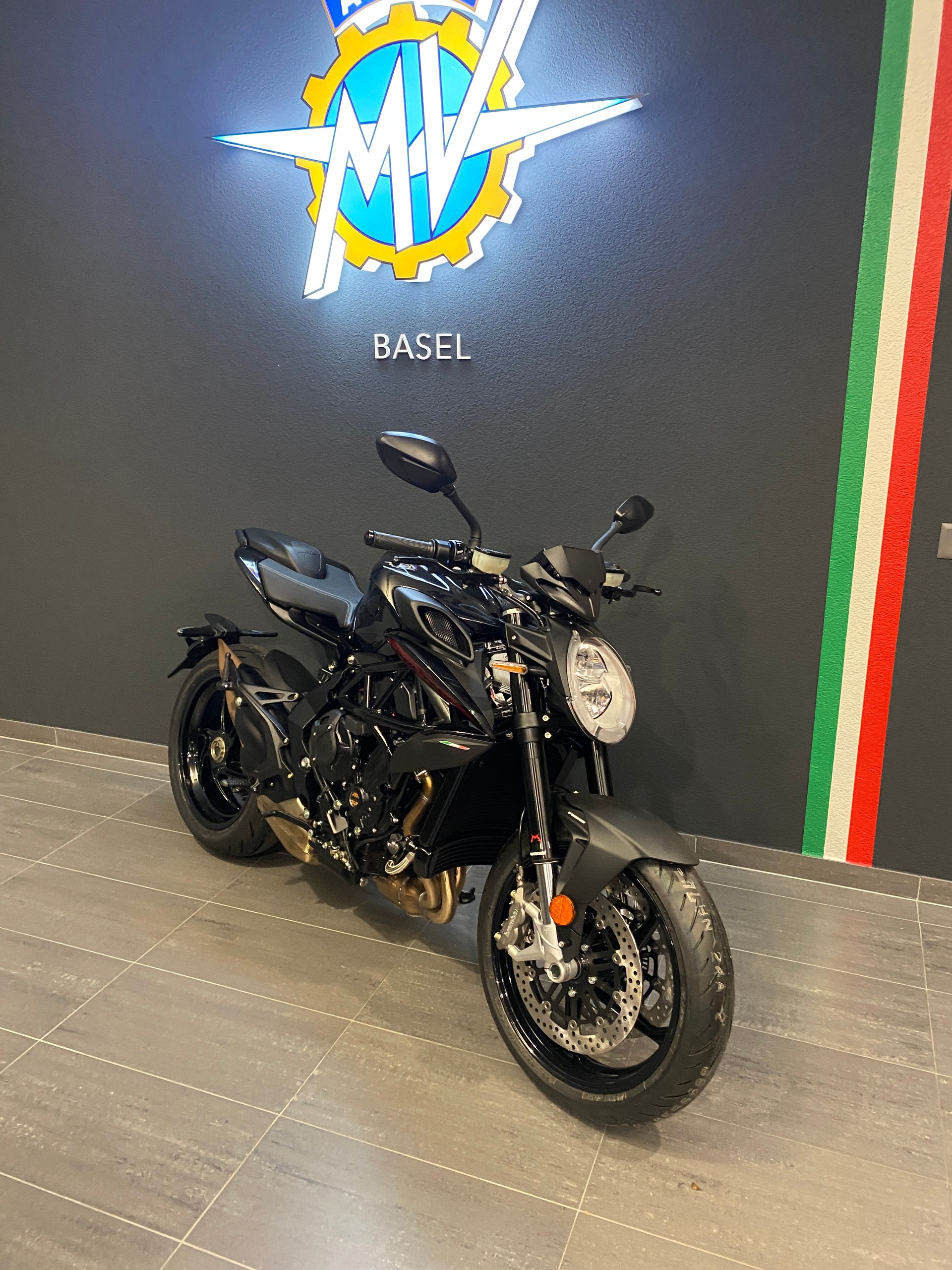 MV AGUSTA Brutale 800 R 35 kW