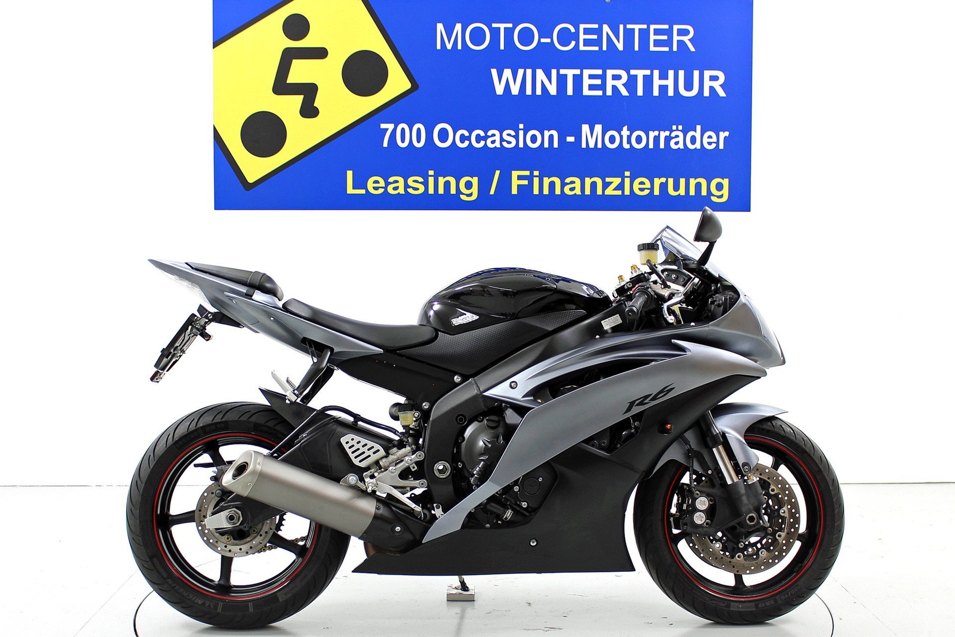 YAMAHA YZF-R6