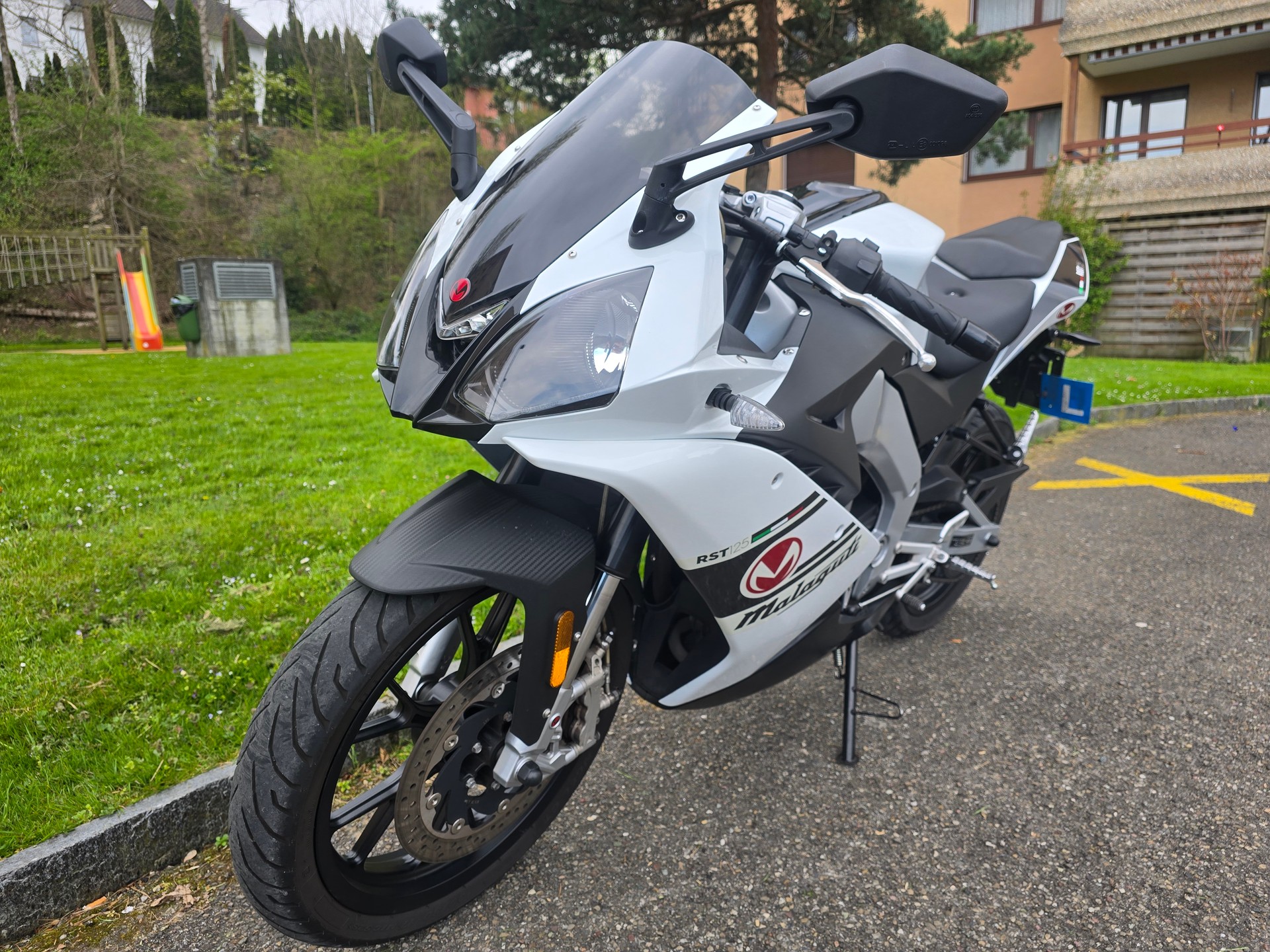 MALAGUTI RST 125
