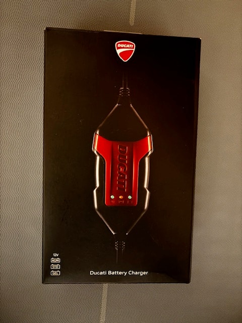 DUCATI Streetfighter V4 S-image-7