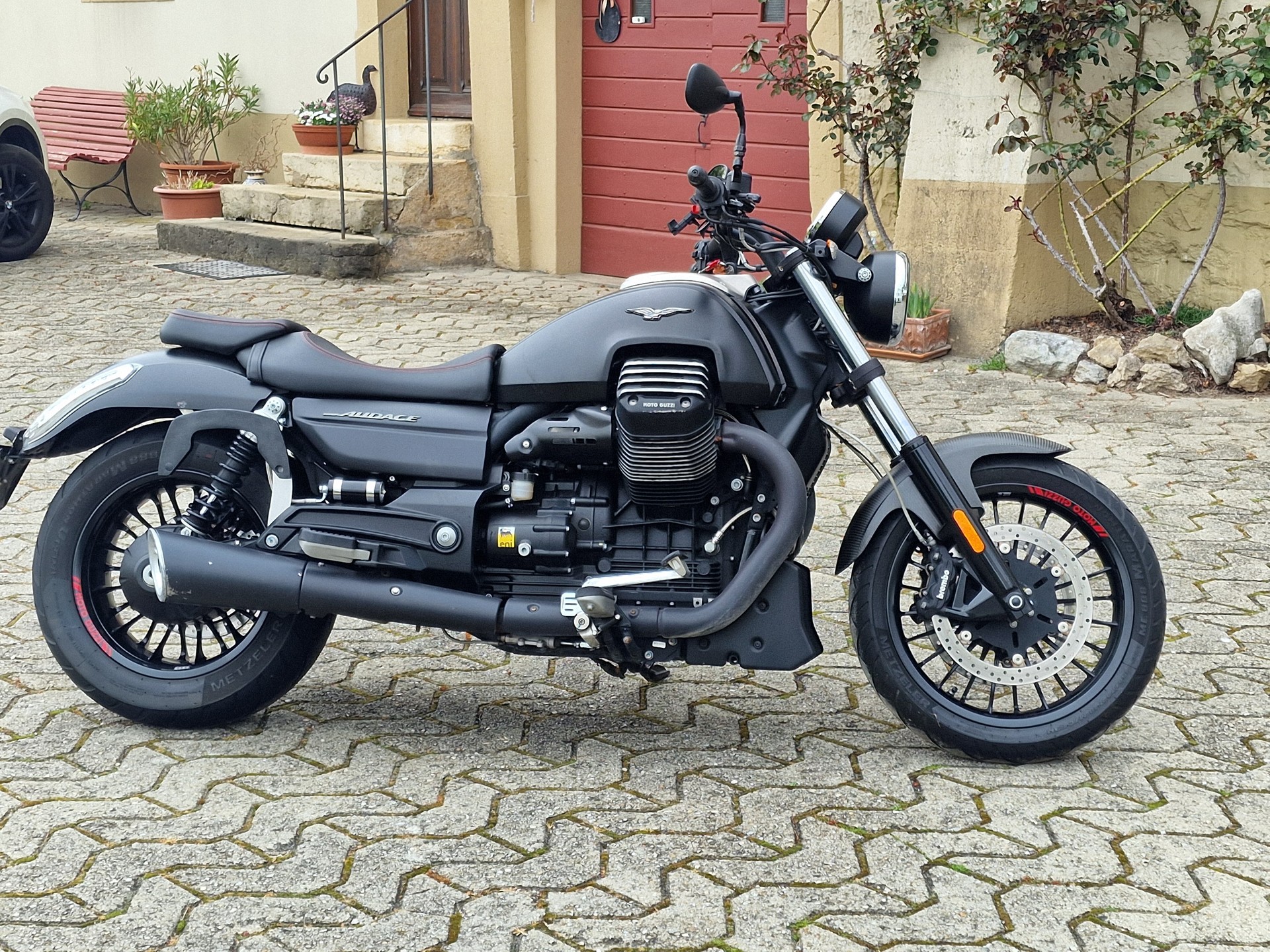 MOTO GUZZI Audace 1400 ABS-image-0