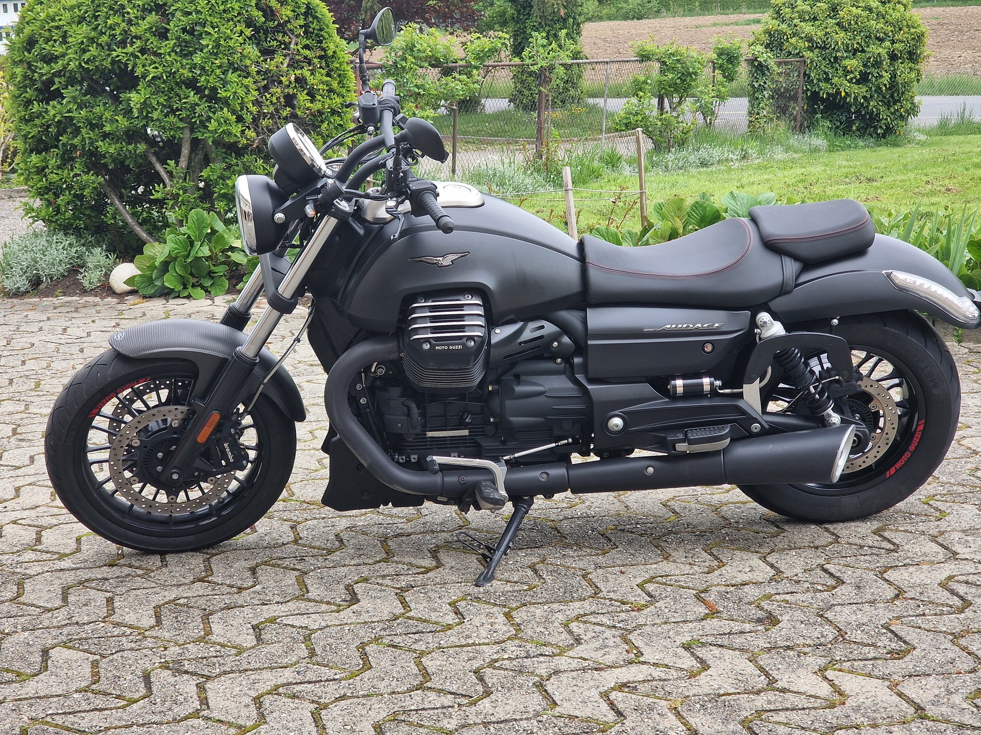 MOTO GUZZI Audace 1400 ABS-image-3