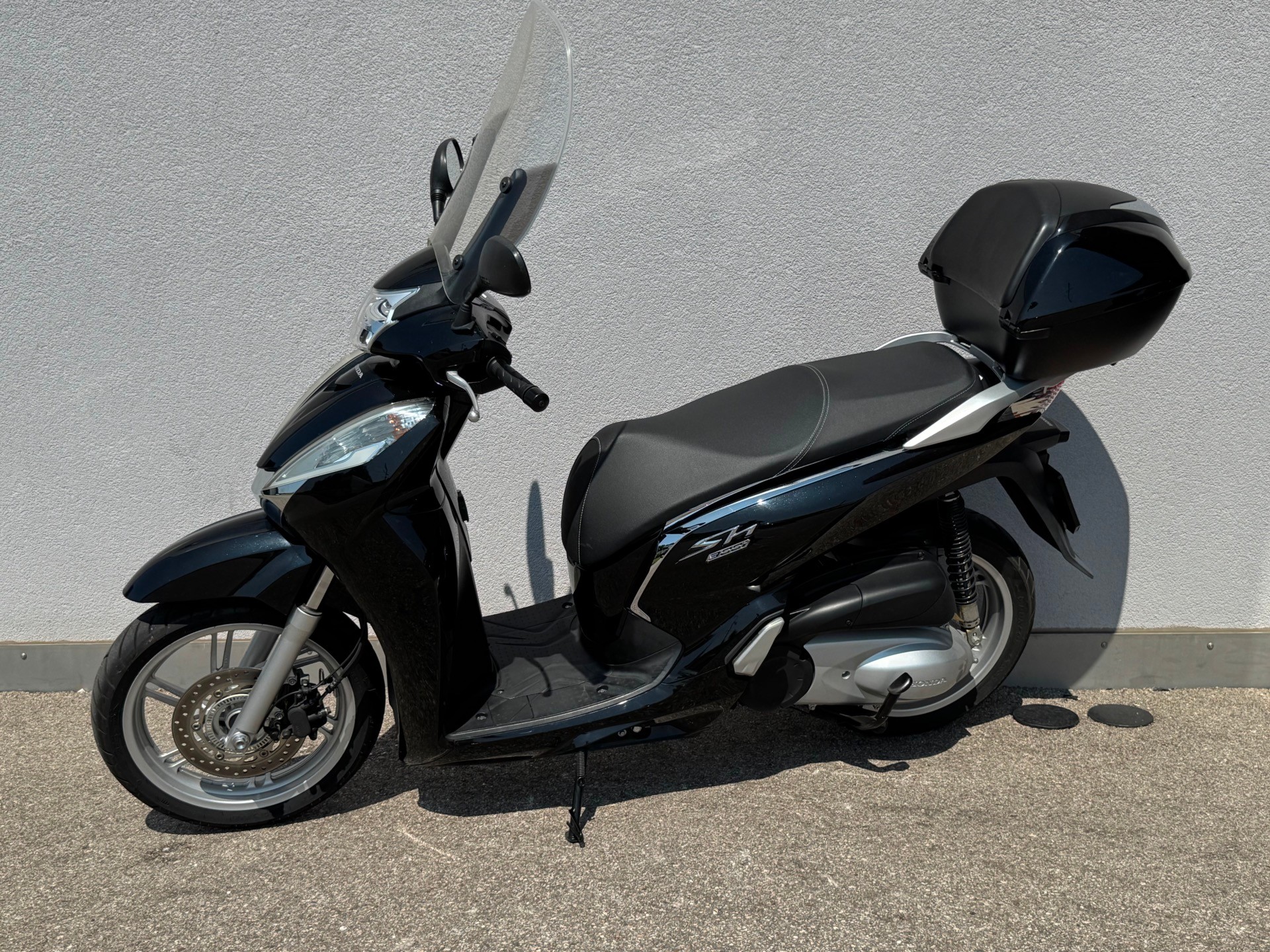 HONDA SH 300 i ABS-image-5
