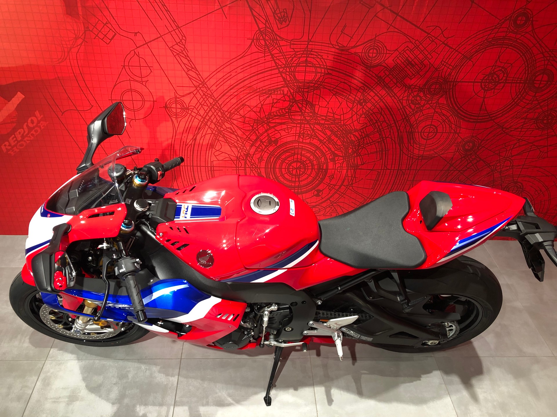 HONDA CBR 1000 RR-R Fireblade SP-showroom-element-3