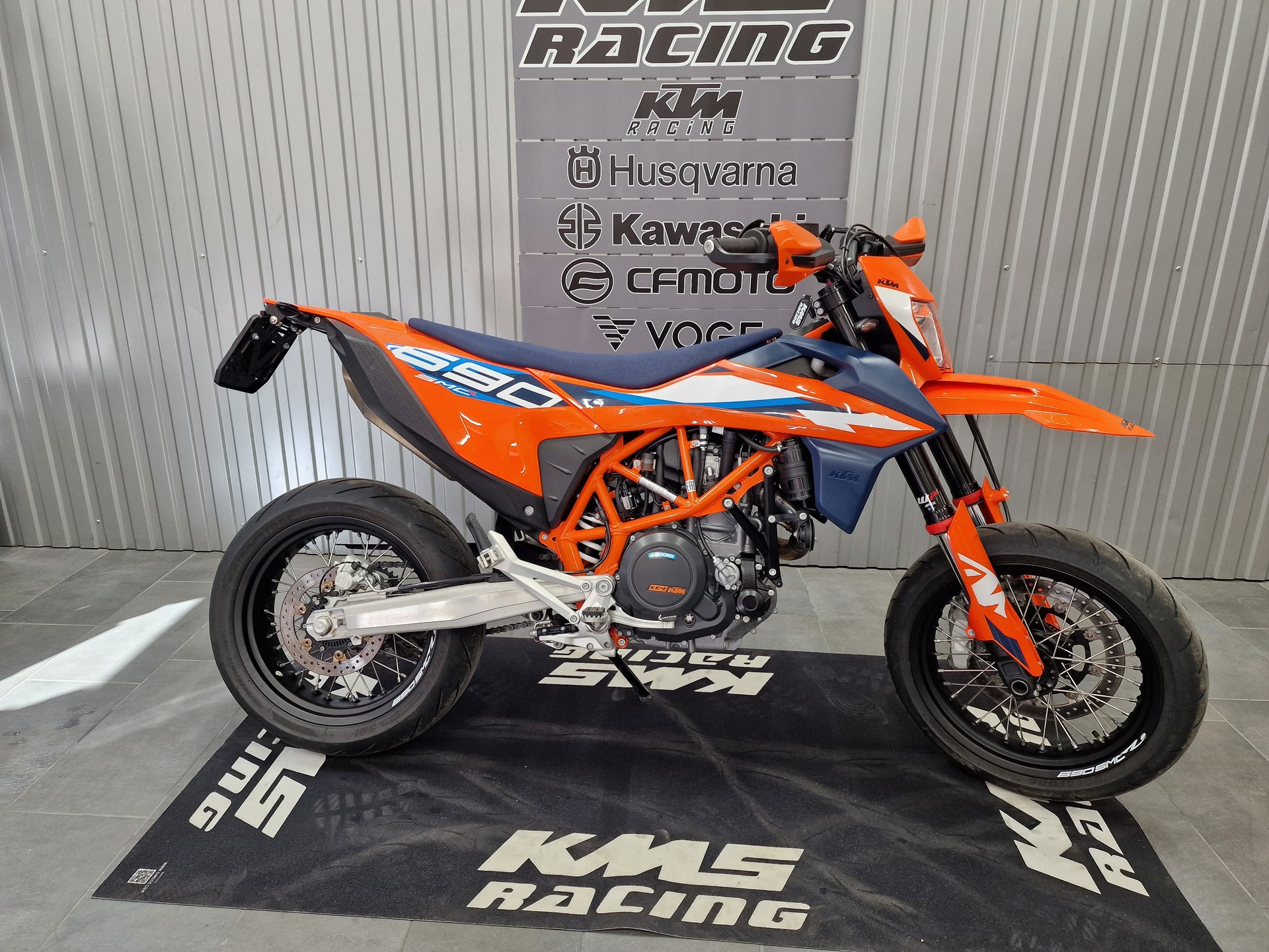 KTM 690 SMC R ABS (35 kW)