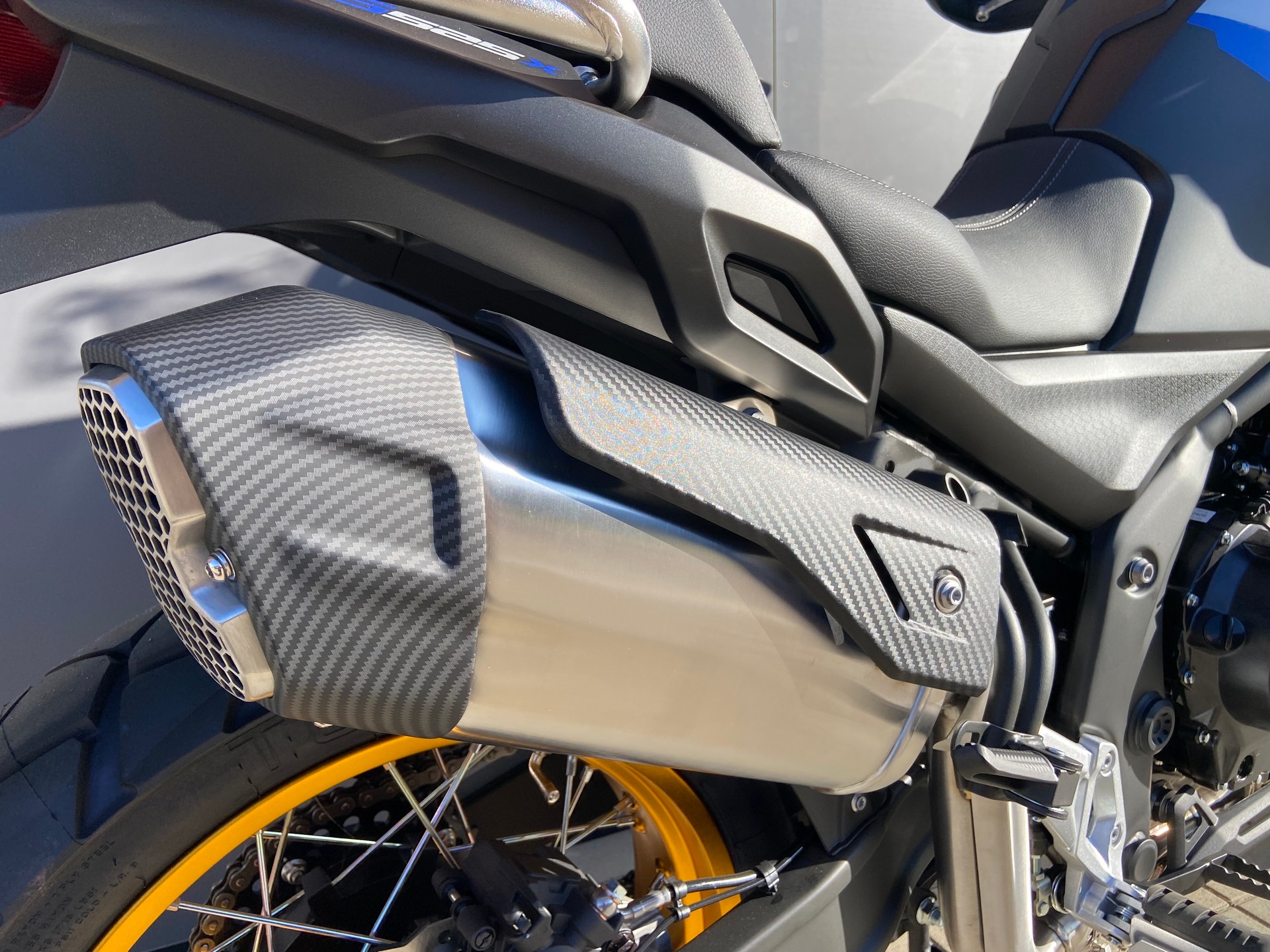 VOGE 525DSX-showroom-element-3