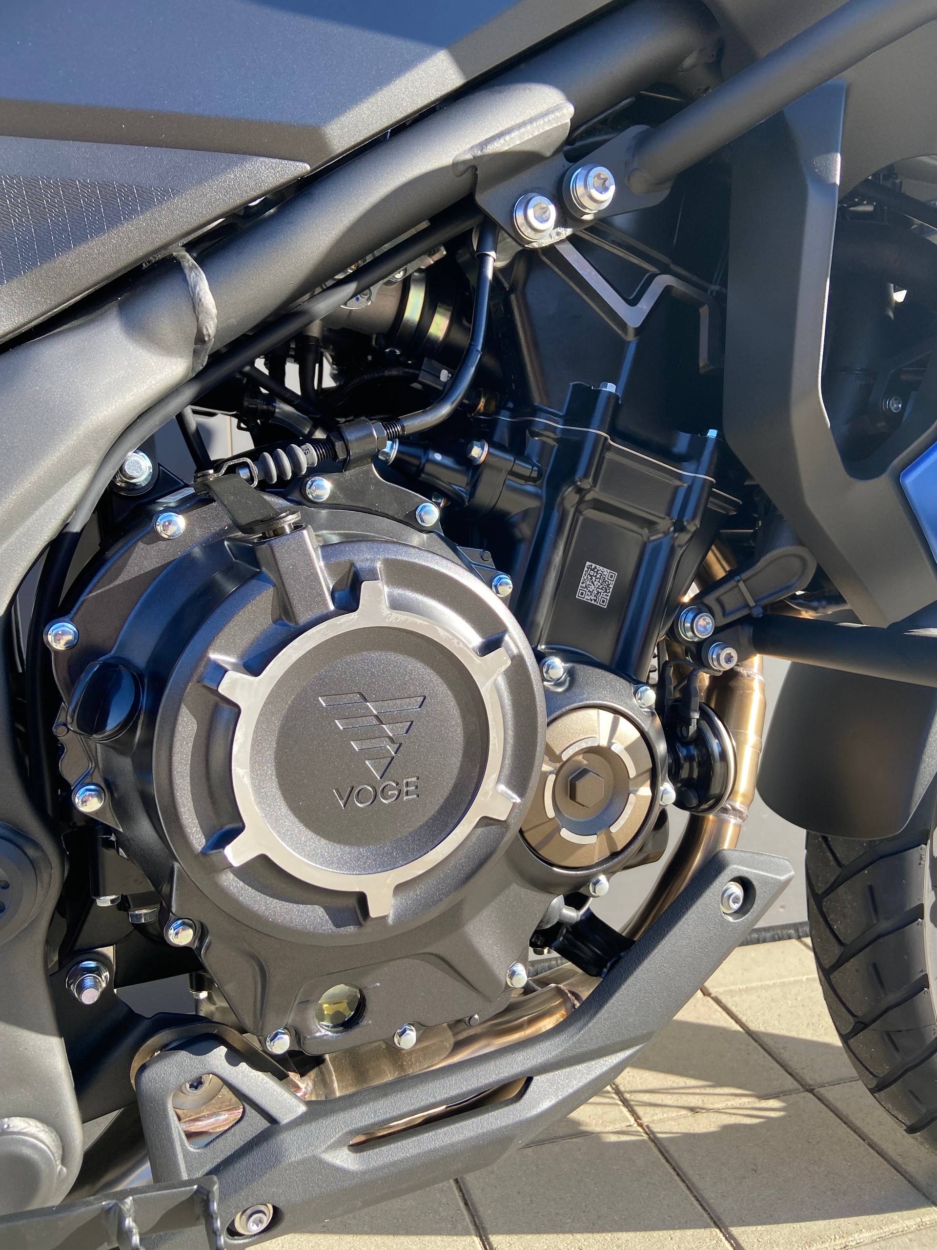 VOGE 525DSX-showroom-element-1