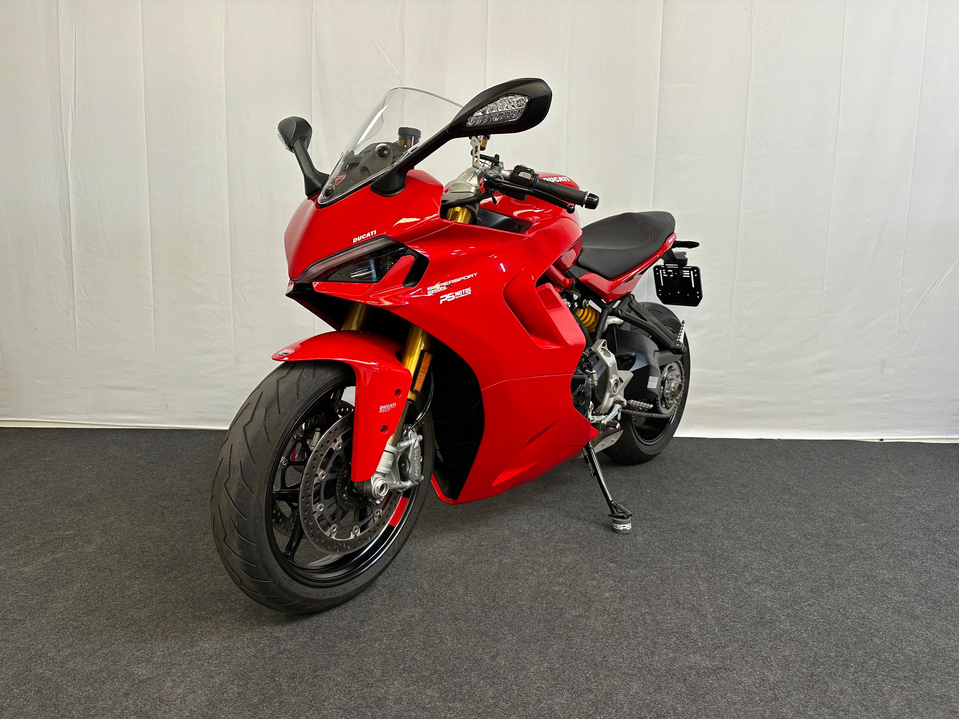 DUCATI 950 Supersport S-showroom-element-2