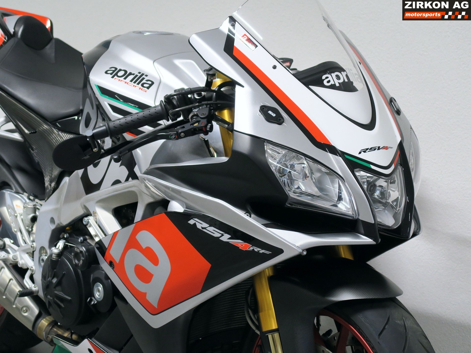APRILIA RSV4 RF-image-3