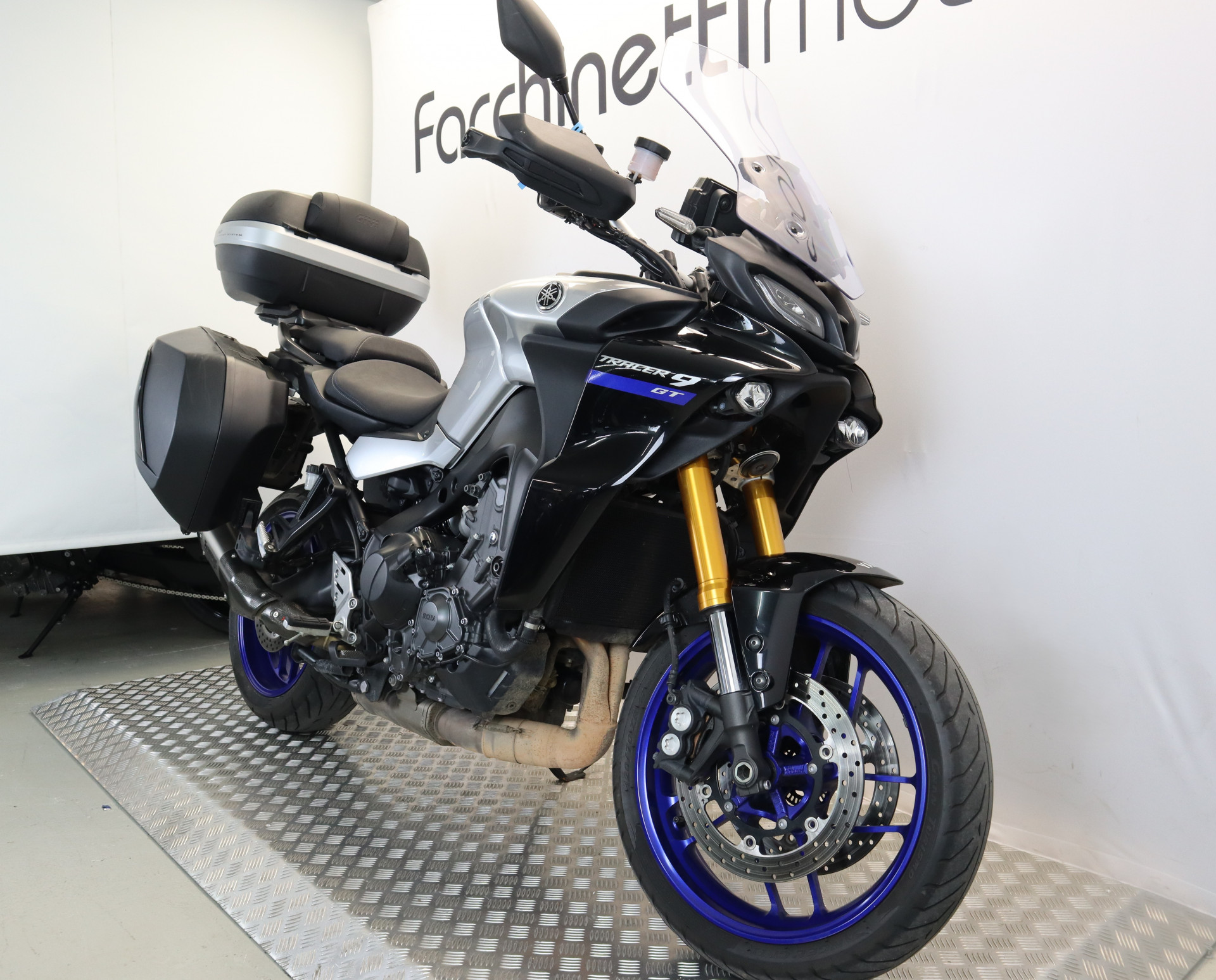 YAMAHA Tracer 9 GT-showroom-element-2