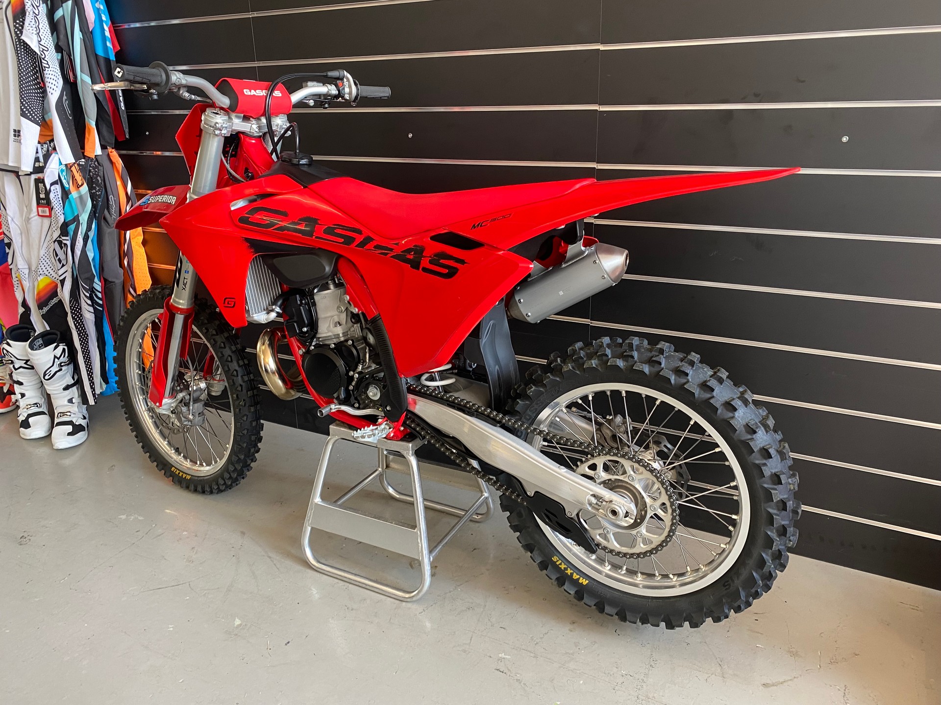 GASGAS MC 300-image-2