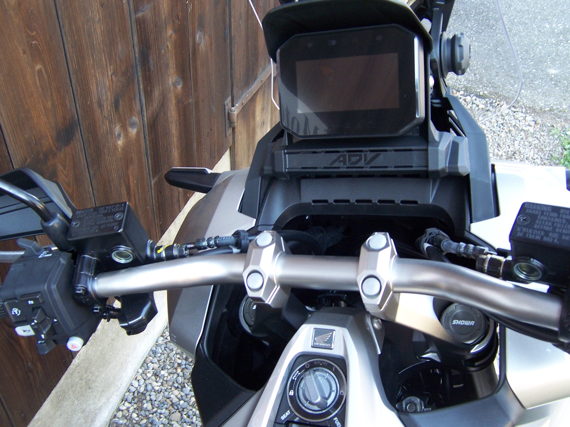 HONDA ADV 350-image-11