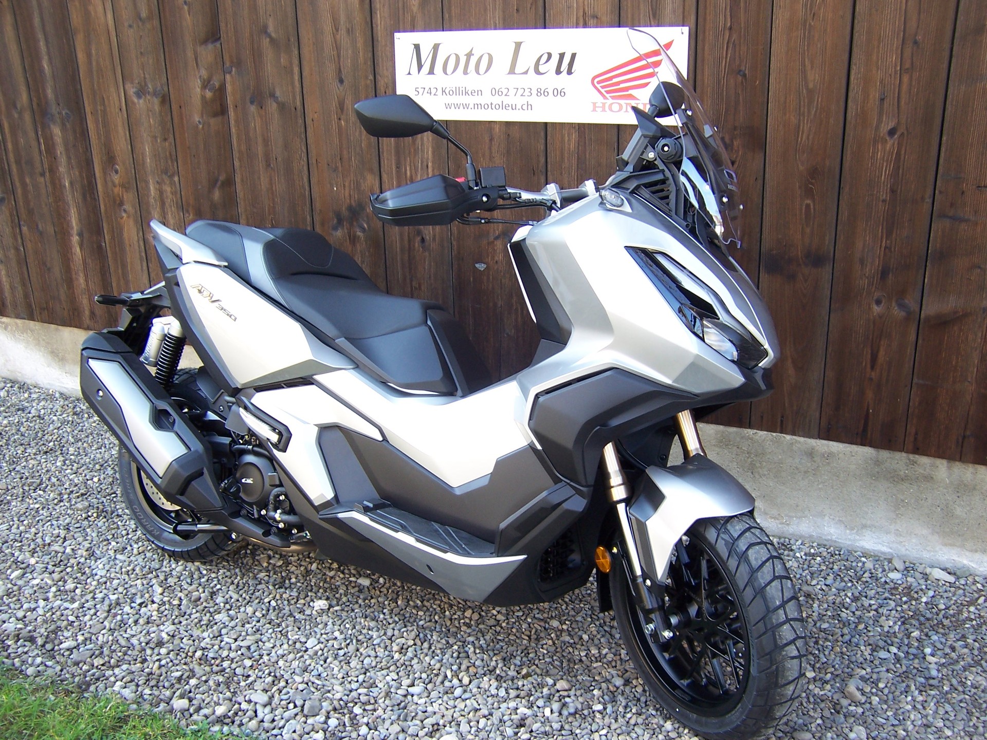 HONDA ADV 350-image-0
