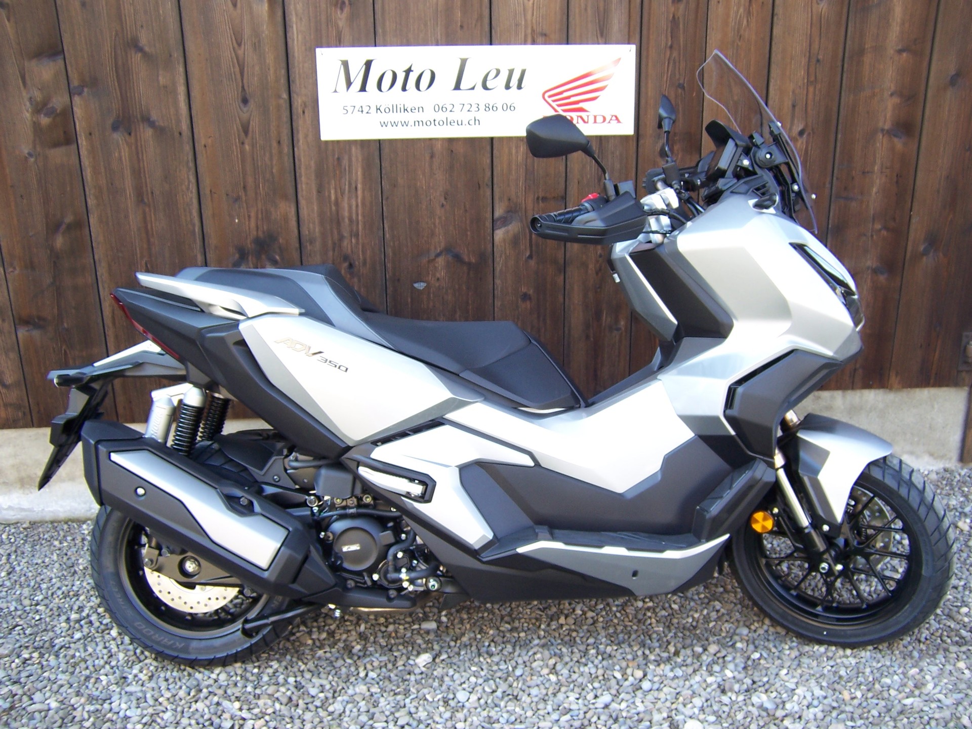 HONDA ADV 350-image-6