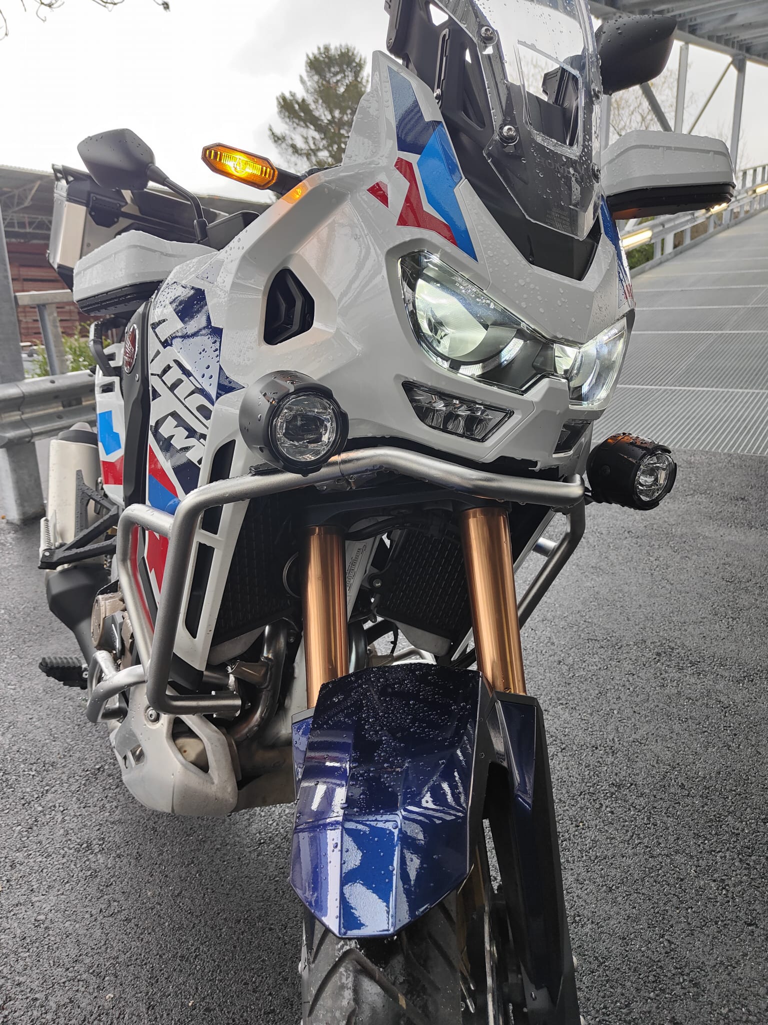 HONDA CRF 1100 DCT Africa Twin Adventure Sports-showroom-element-2