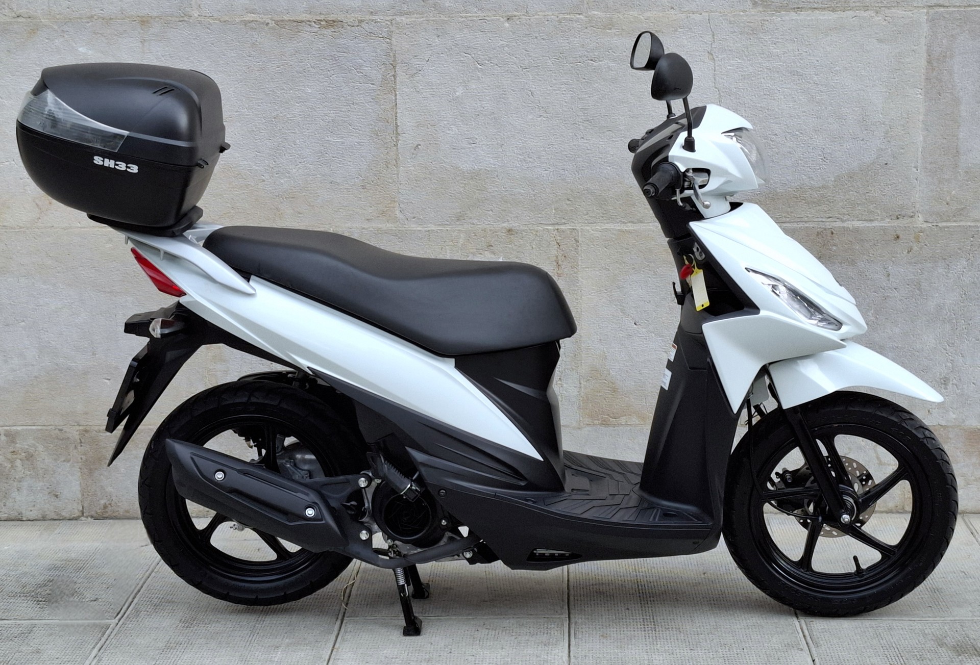 SUZUKI UK / FL ADDRESS