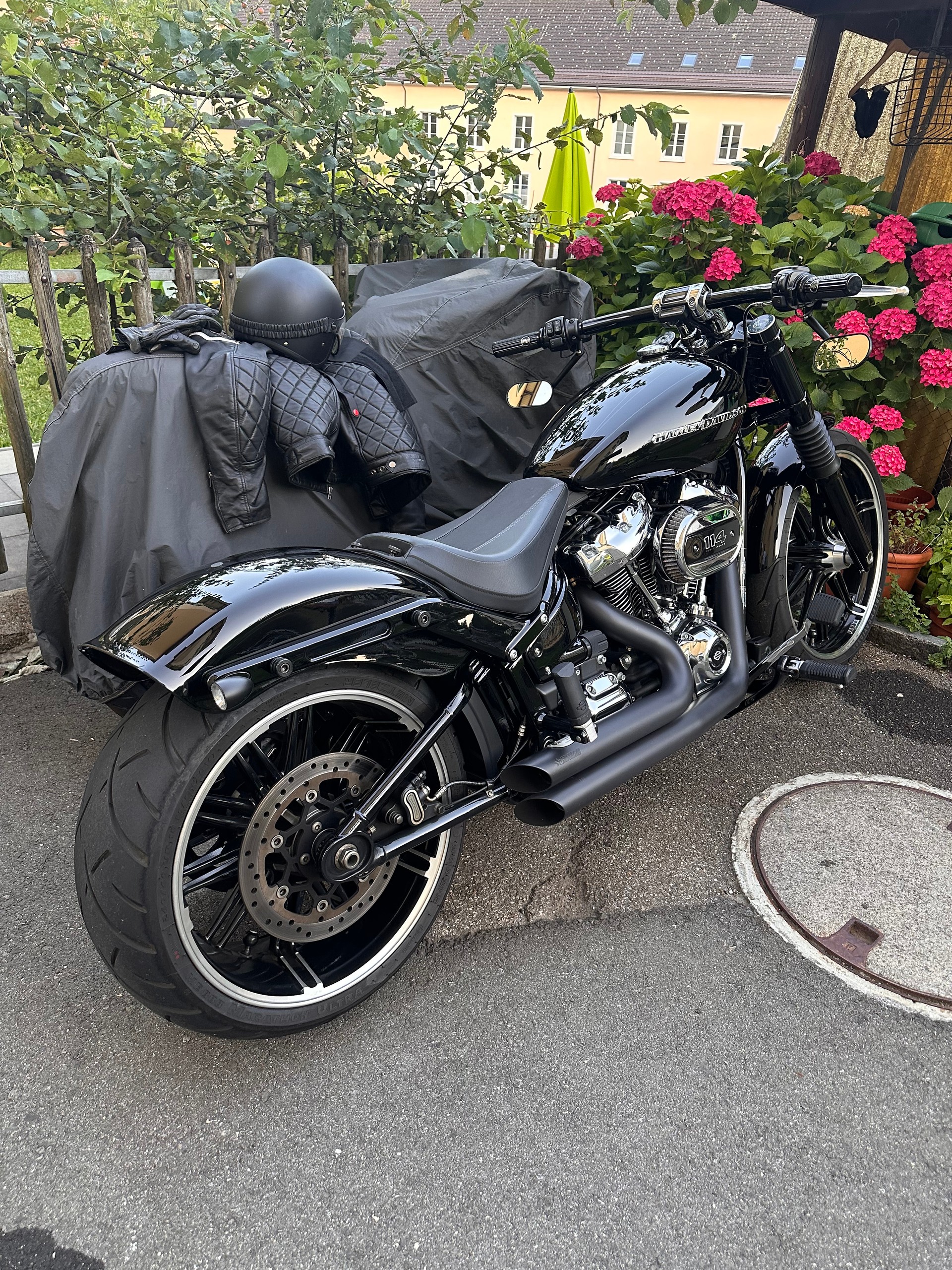 HARLEY-DAVIDSON FXBRS Breakout 114 ABS-image-0