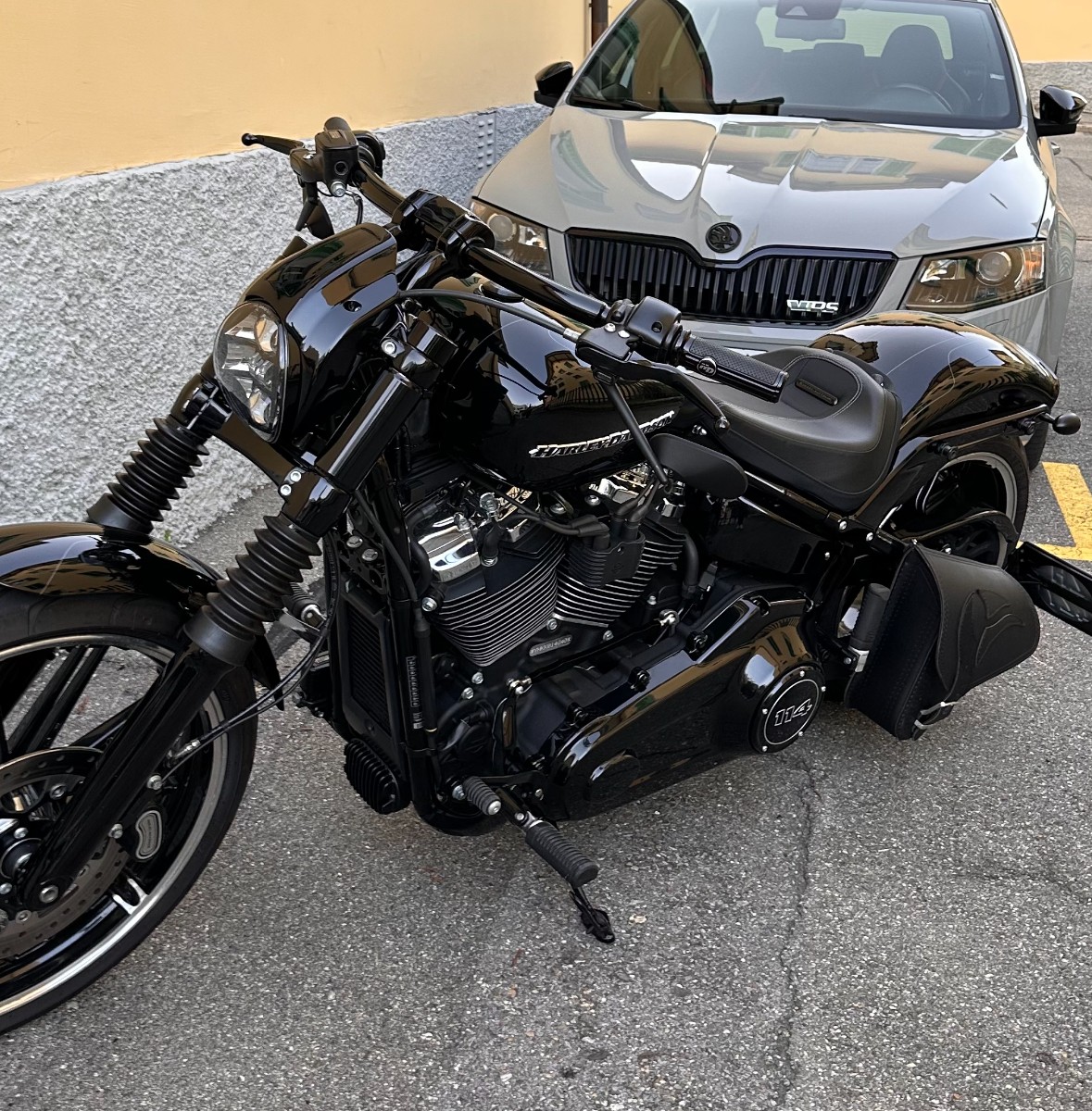 HARLEY-DAVIDSON FXBRS Breakout 114 ABS-image-6