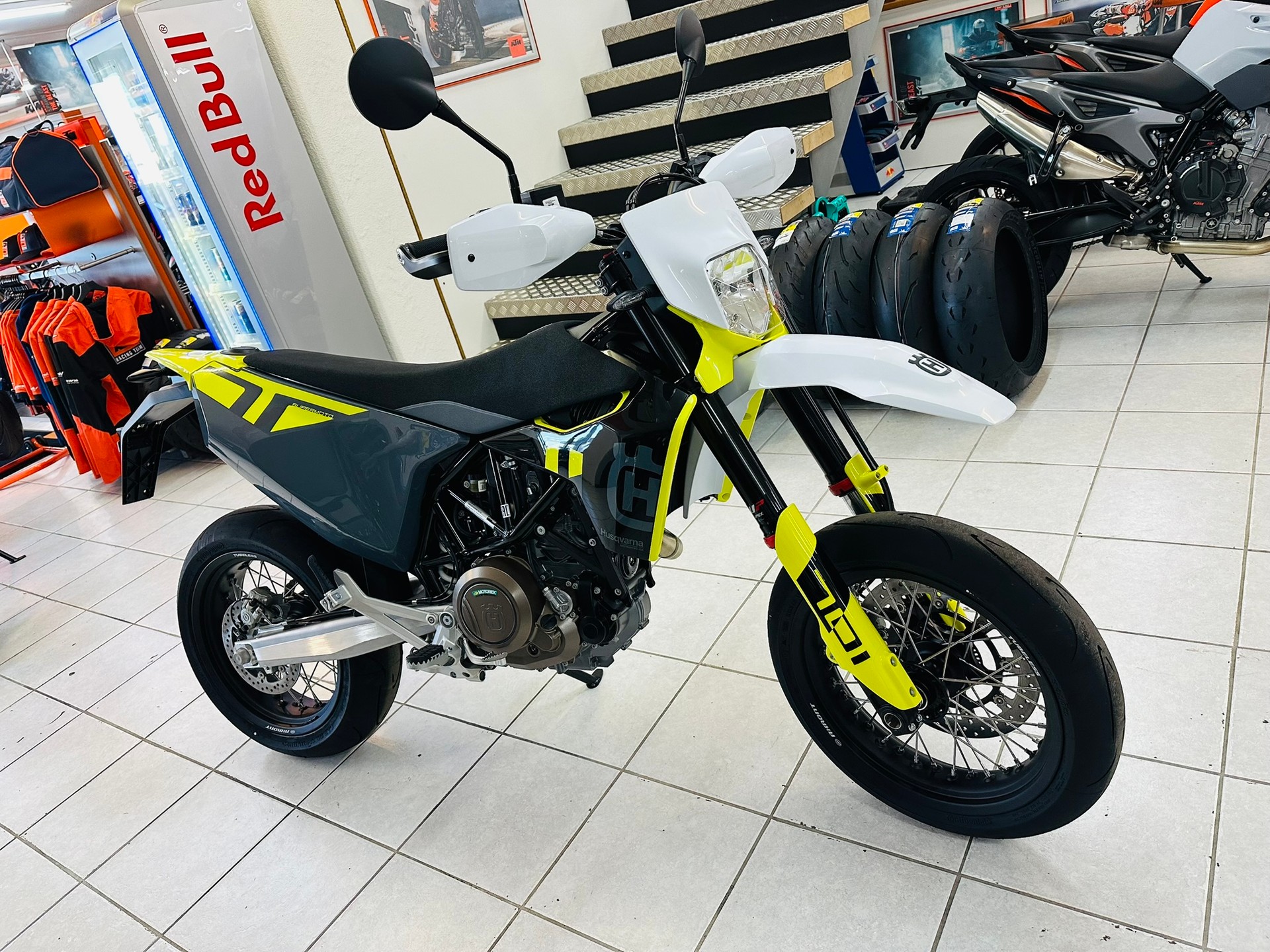 HUSQVARNA 701 Supermoto (35kW)