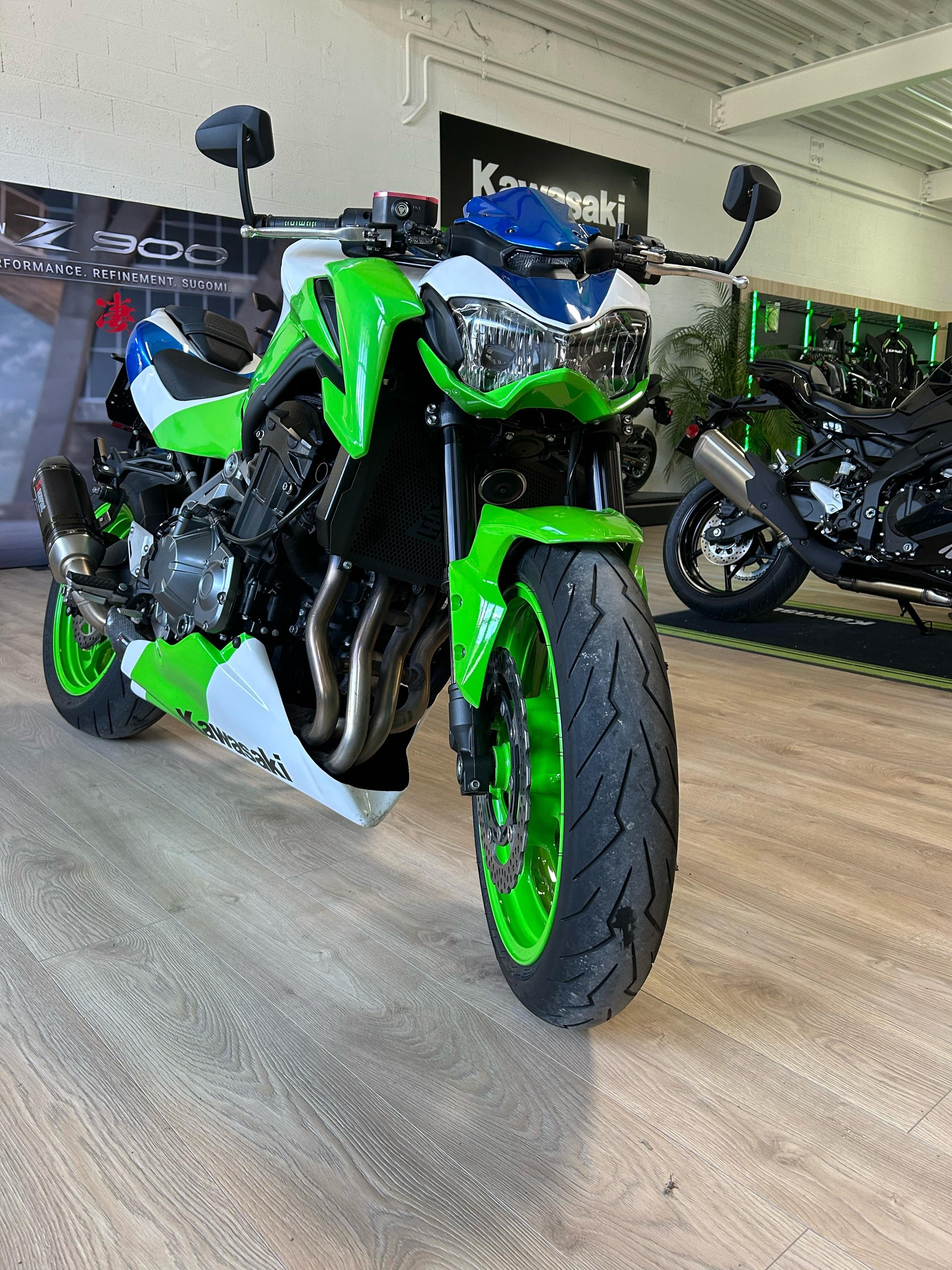 KAWASAKI Z 900