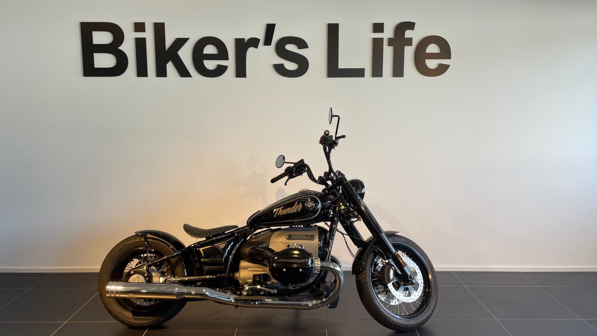 BMW R 18