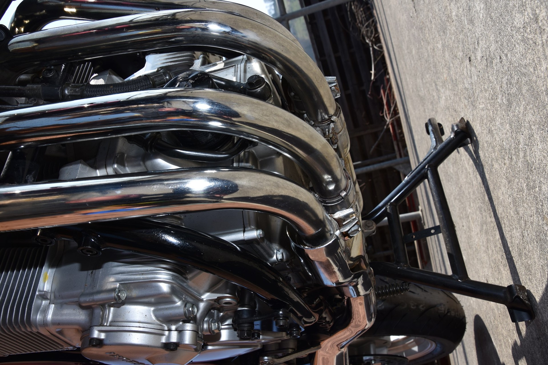 SUZUKI GSX 1100 G M/N-image-12