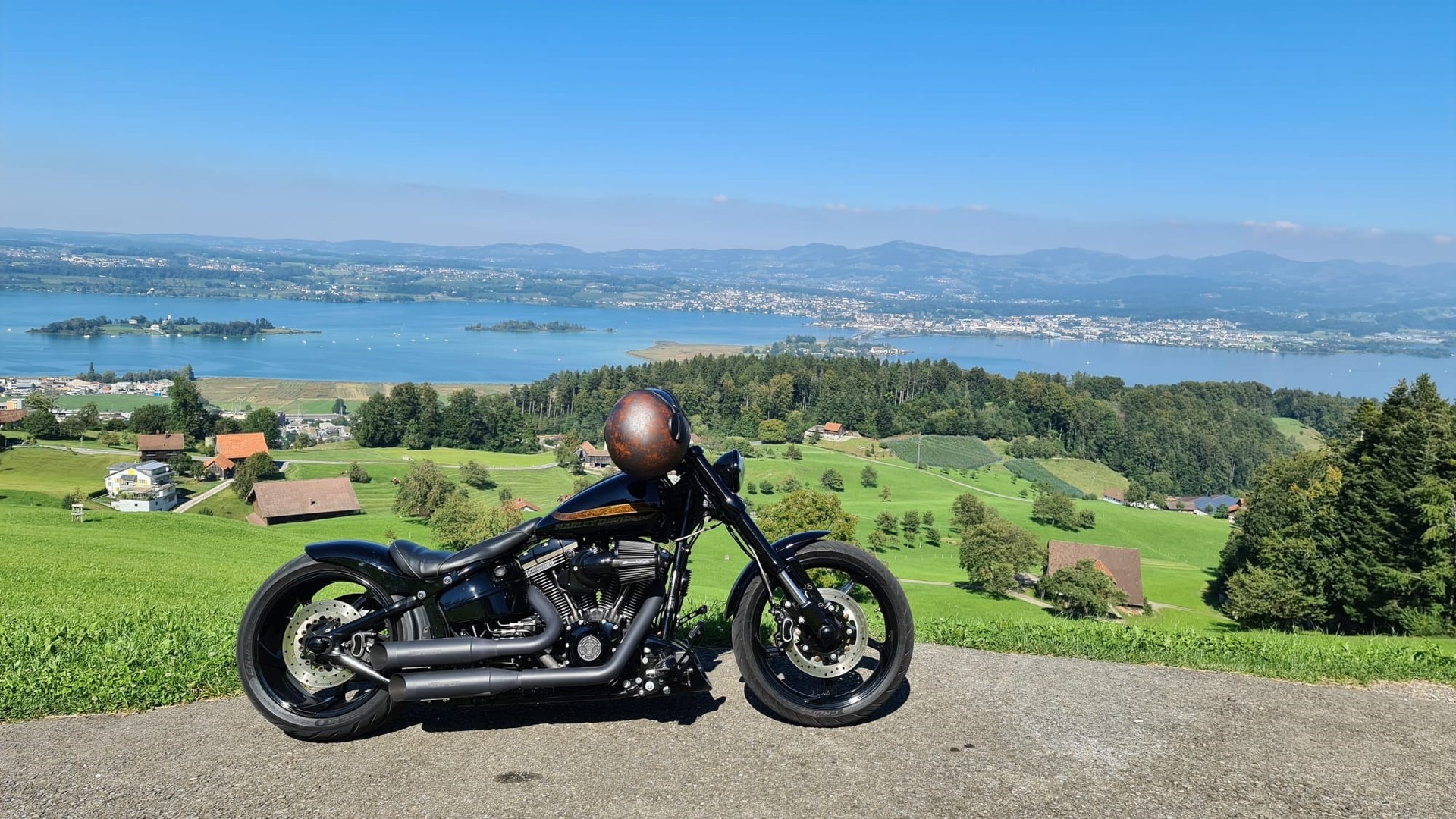 HARLEY-DAVIDSON FXSE Breakout Pro Street CVO ABS-image-6