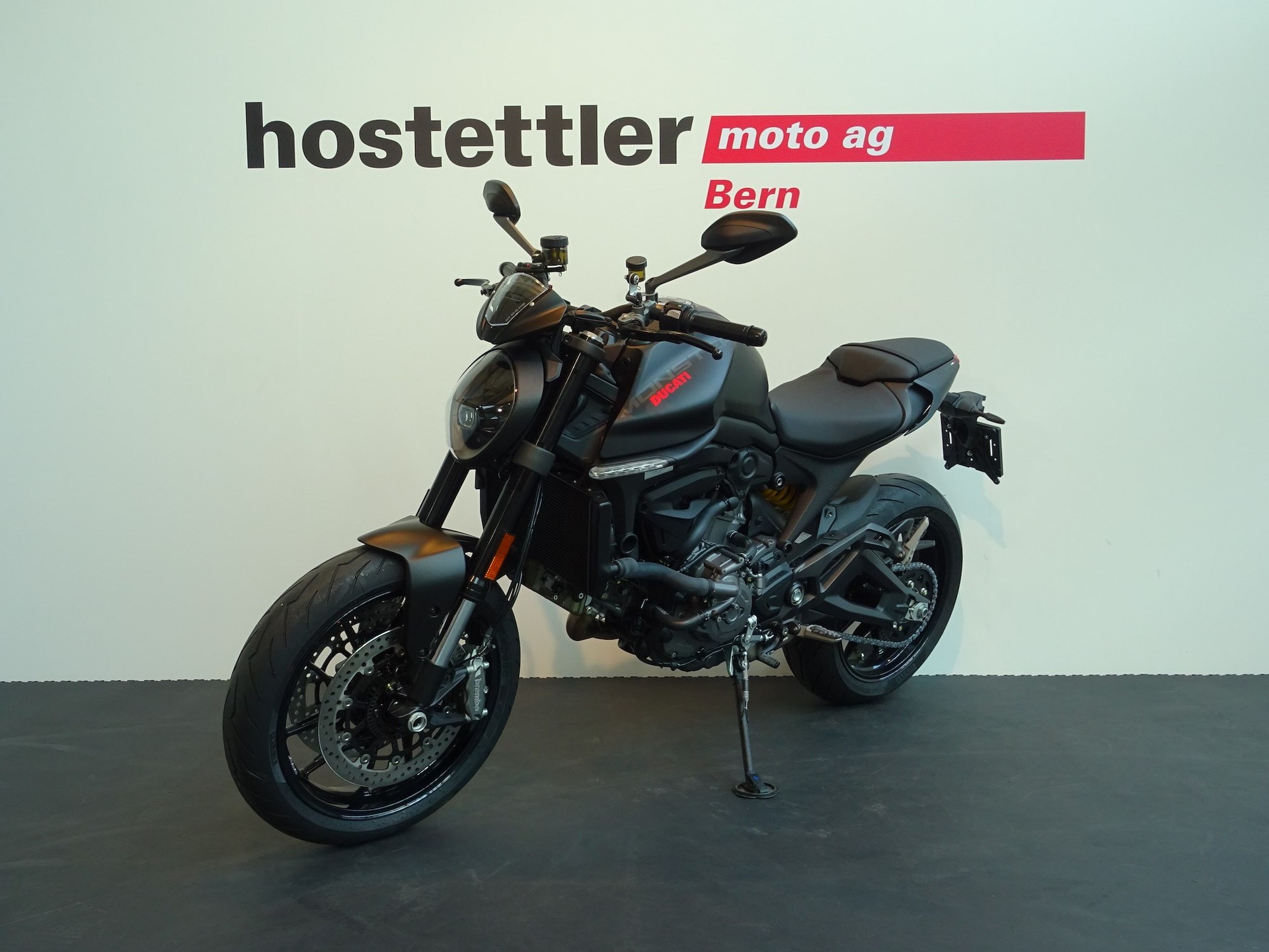 DUCATI MONSTER 937 **Bike des Monat Juni**-showroom-element-3