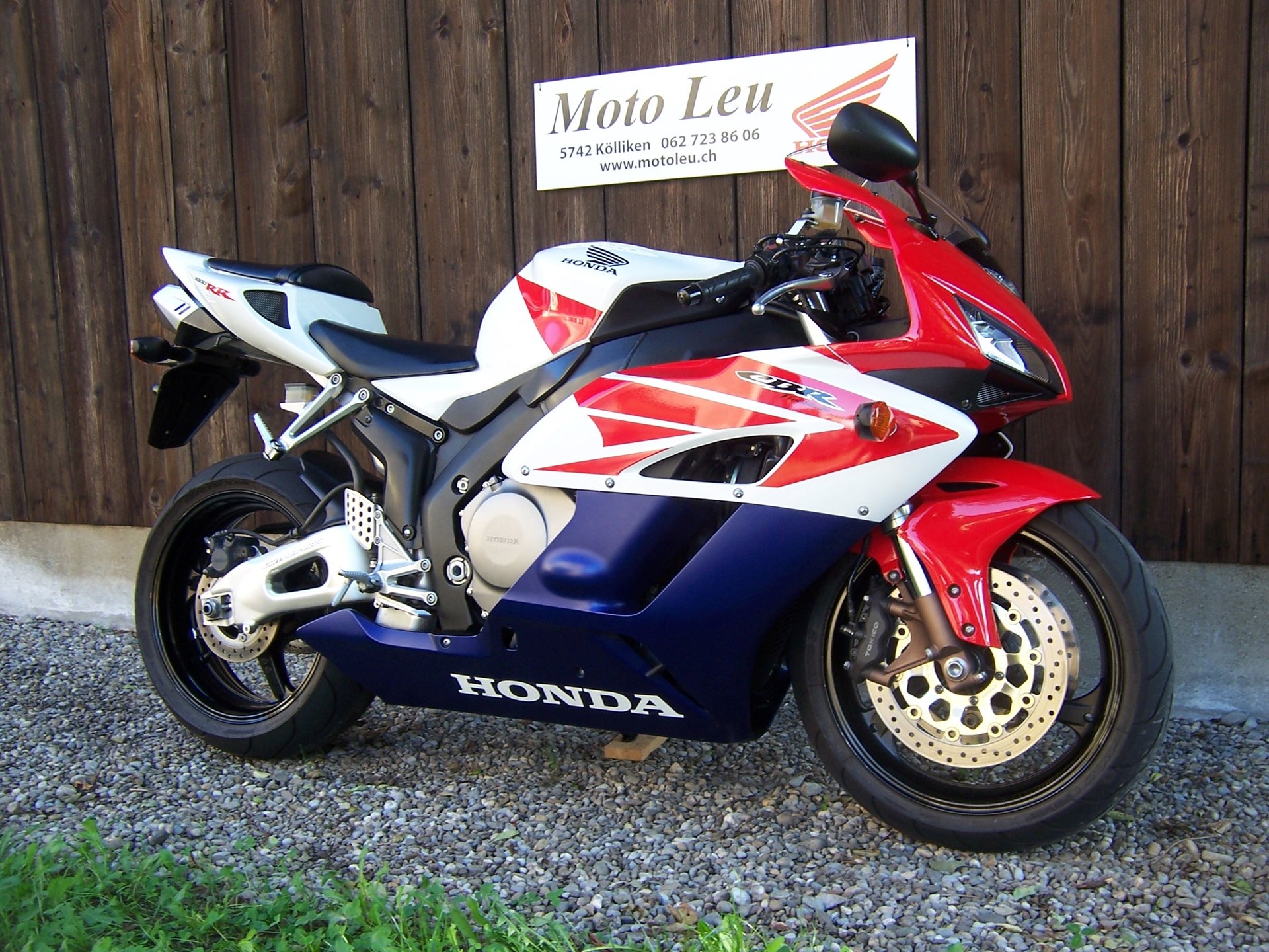 HONDA CBR 1000 RR-image-5