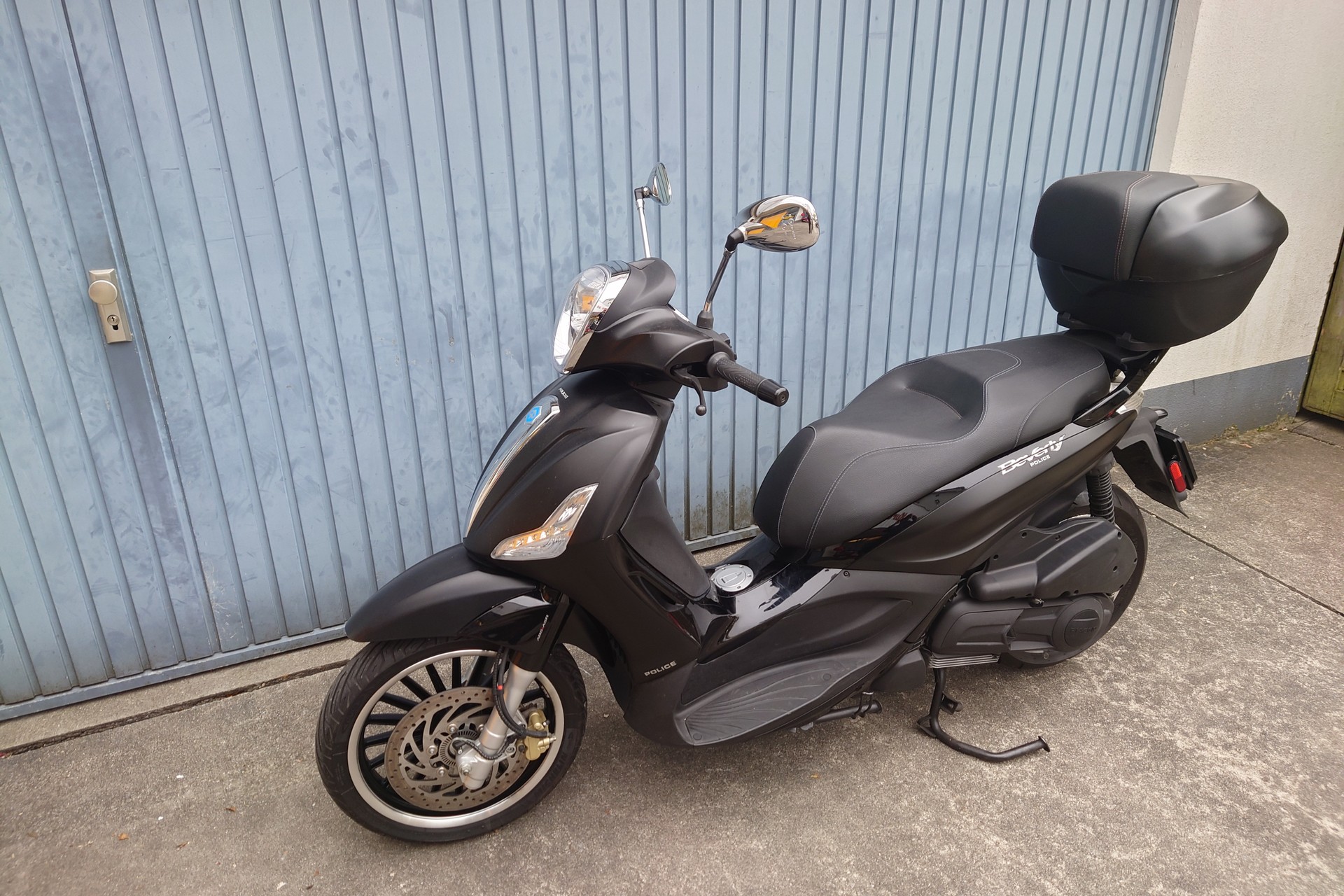 PIAGGIO Beverly 300 i.e. ABS Police