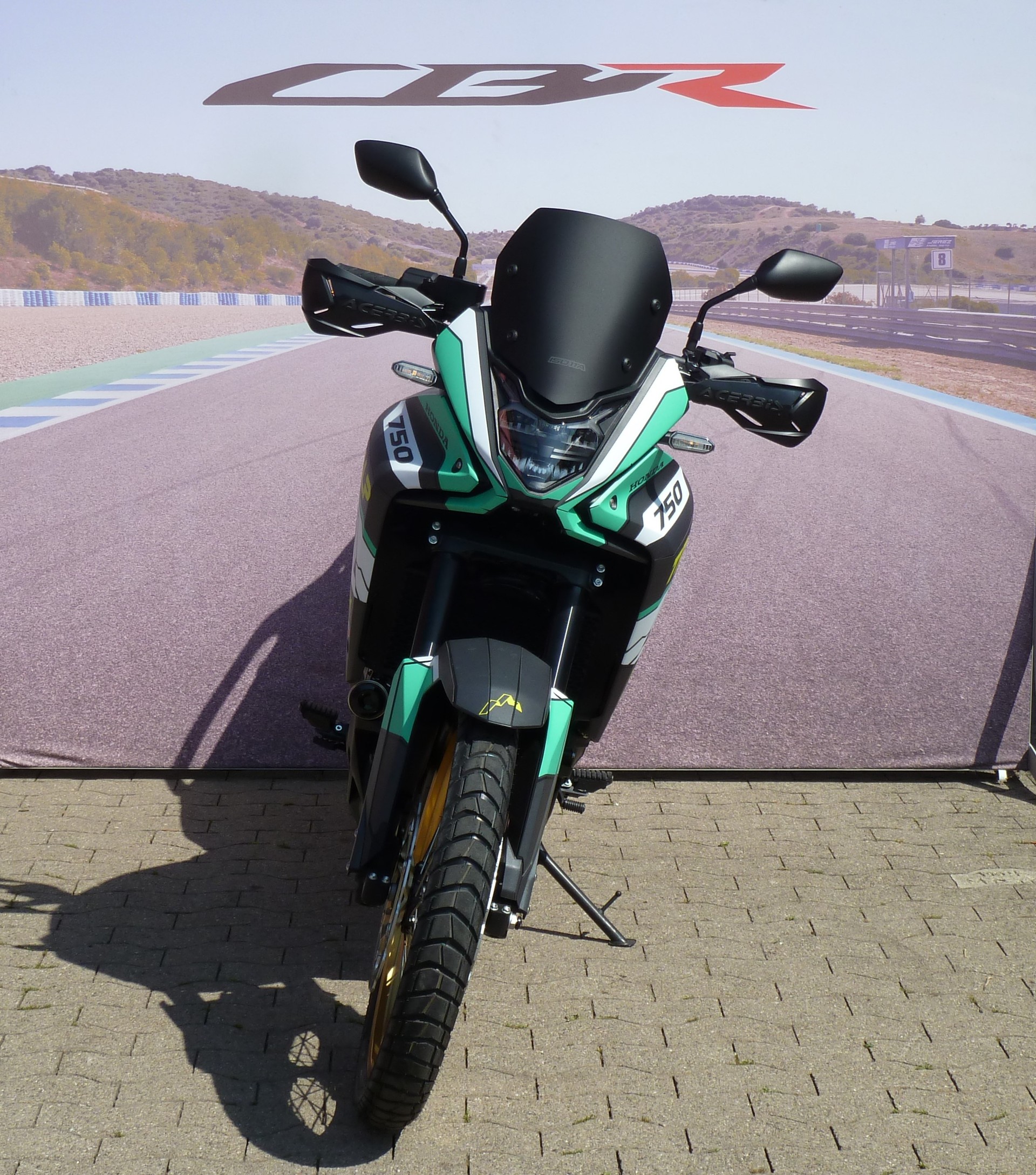 HONDA XL 750 Transalp-image-1