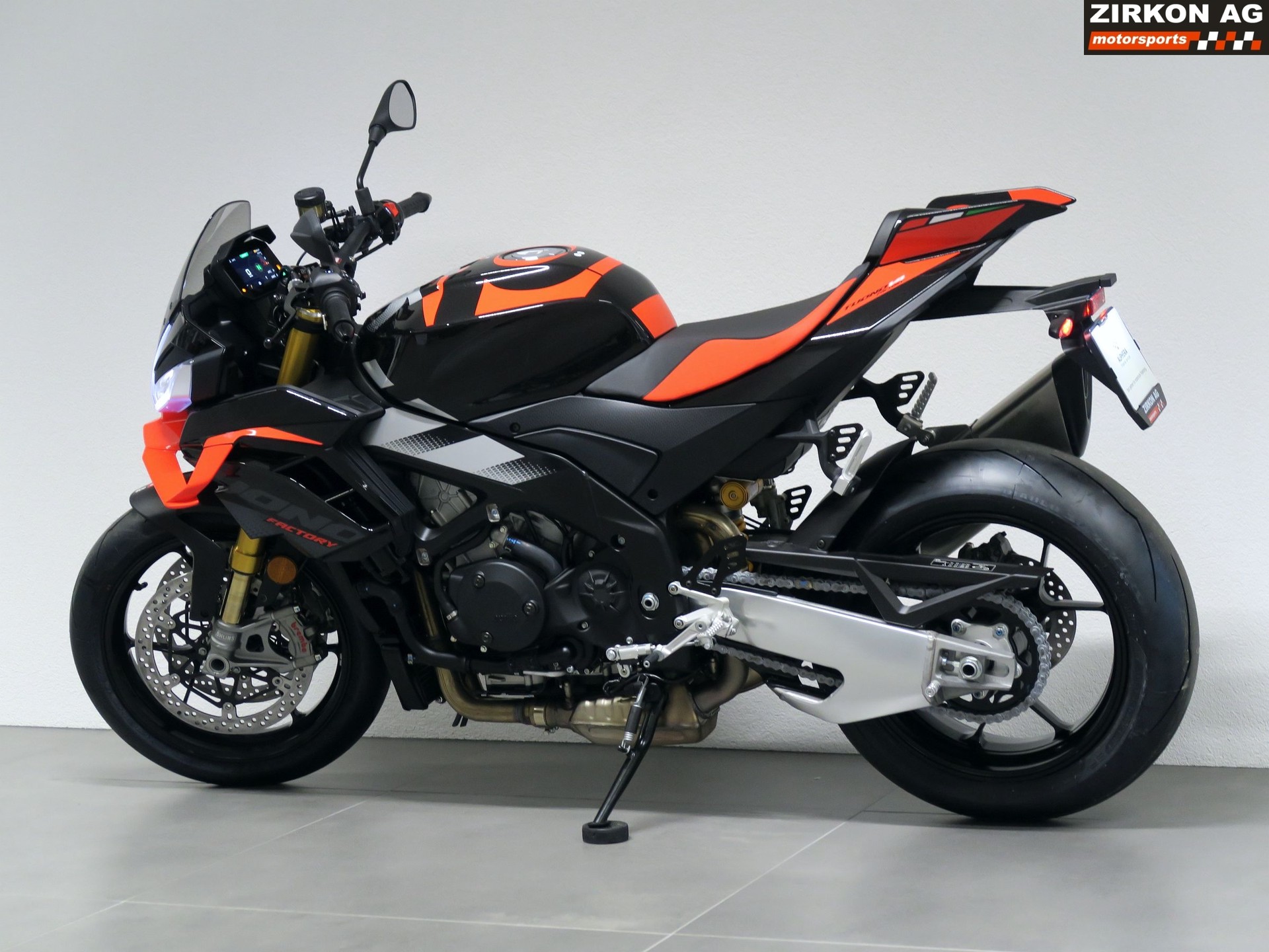 APRILIA Tuono V4 1100 E5+ Factory-image-12