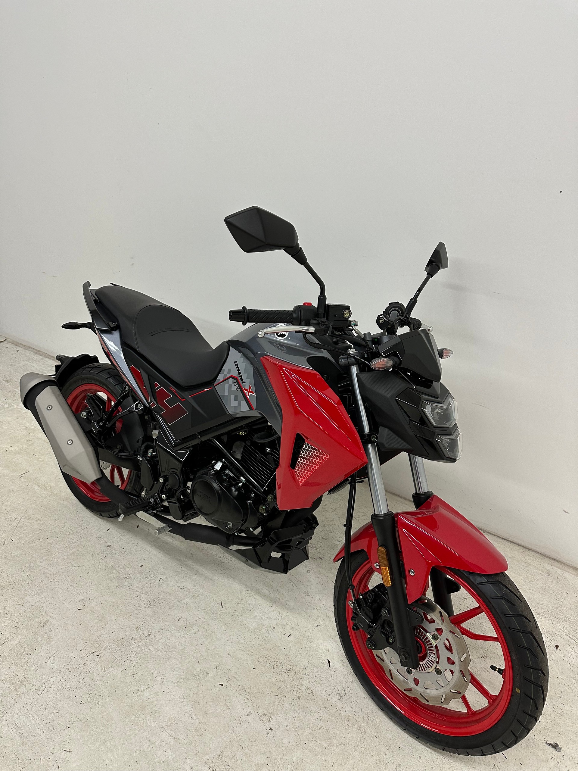 SYM NH-X 125-showroom-element-1