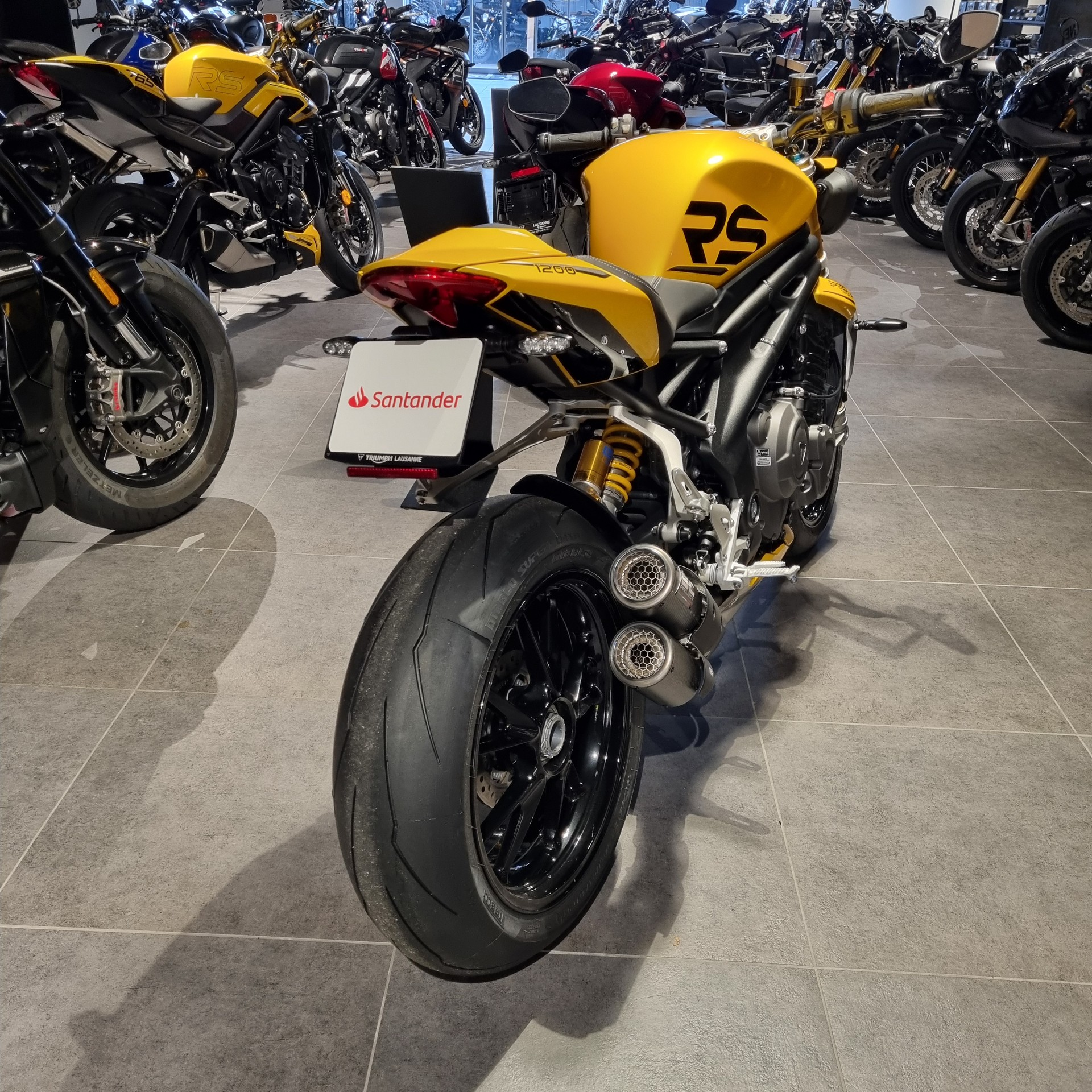 TRIUMPH Speed Triple RS-showroom-element-2