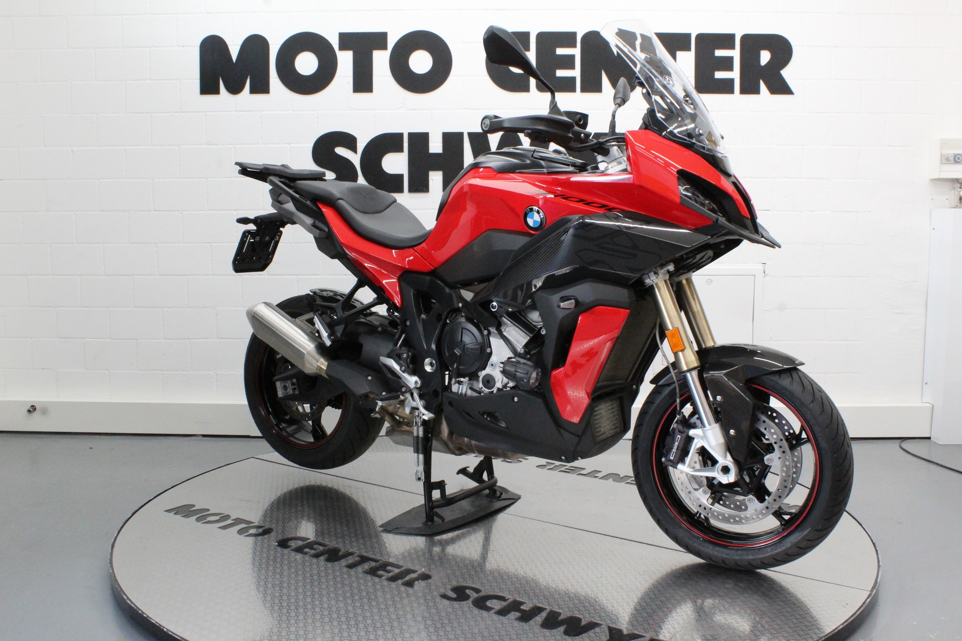 BMW S 1000 XR ABS-image-1