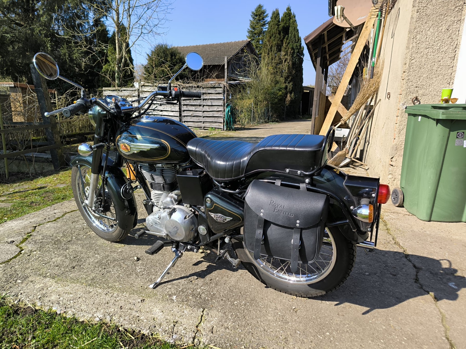 ROYAL ENFIELD Bullet 500 EFI-image-3