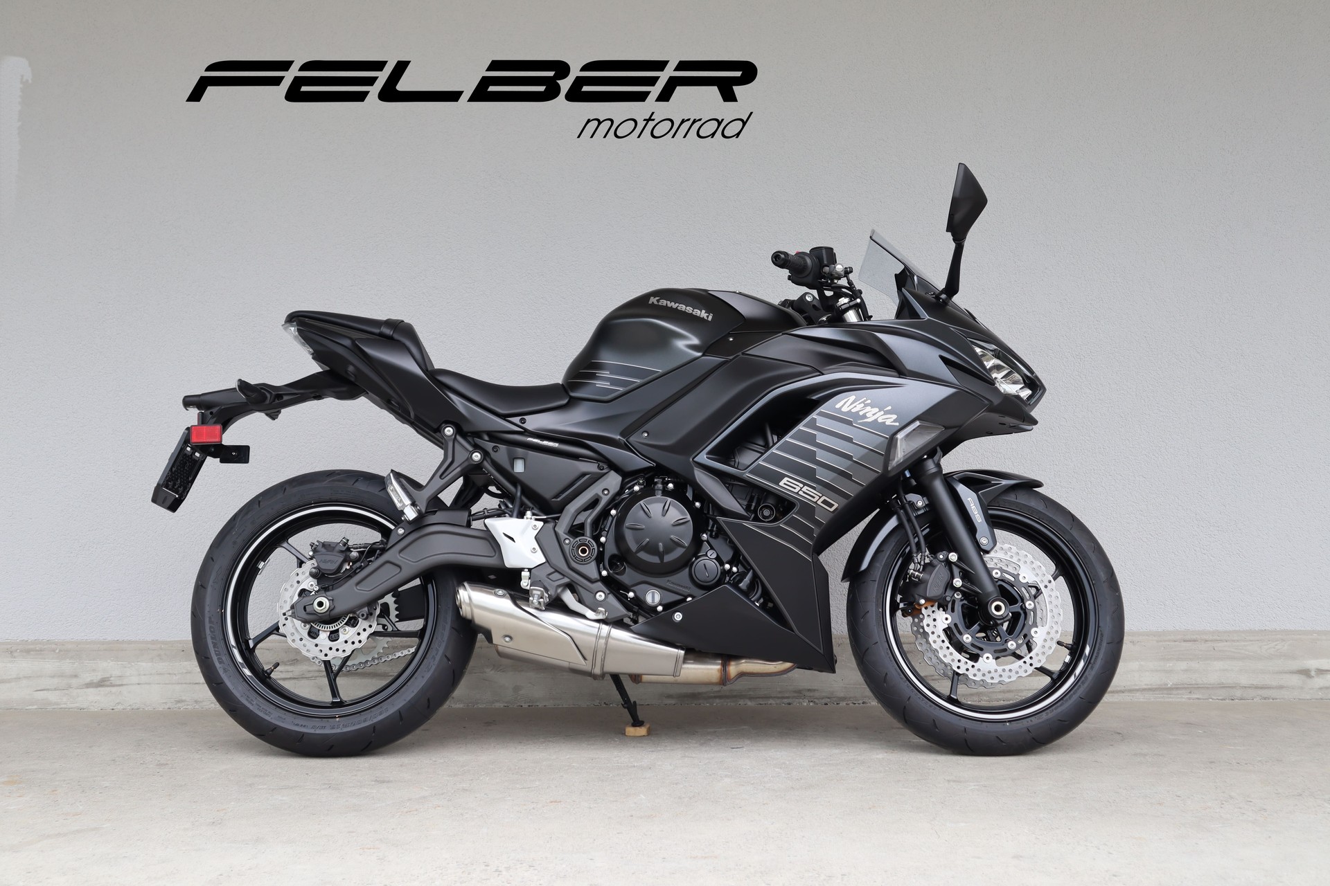 KAWASAKI Ninja 650