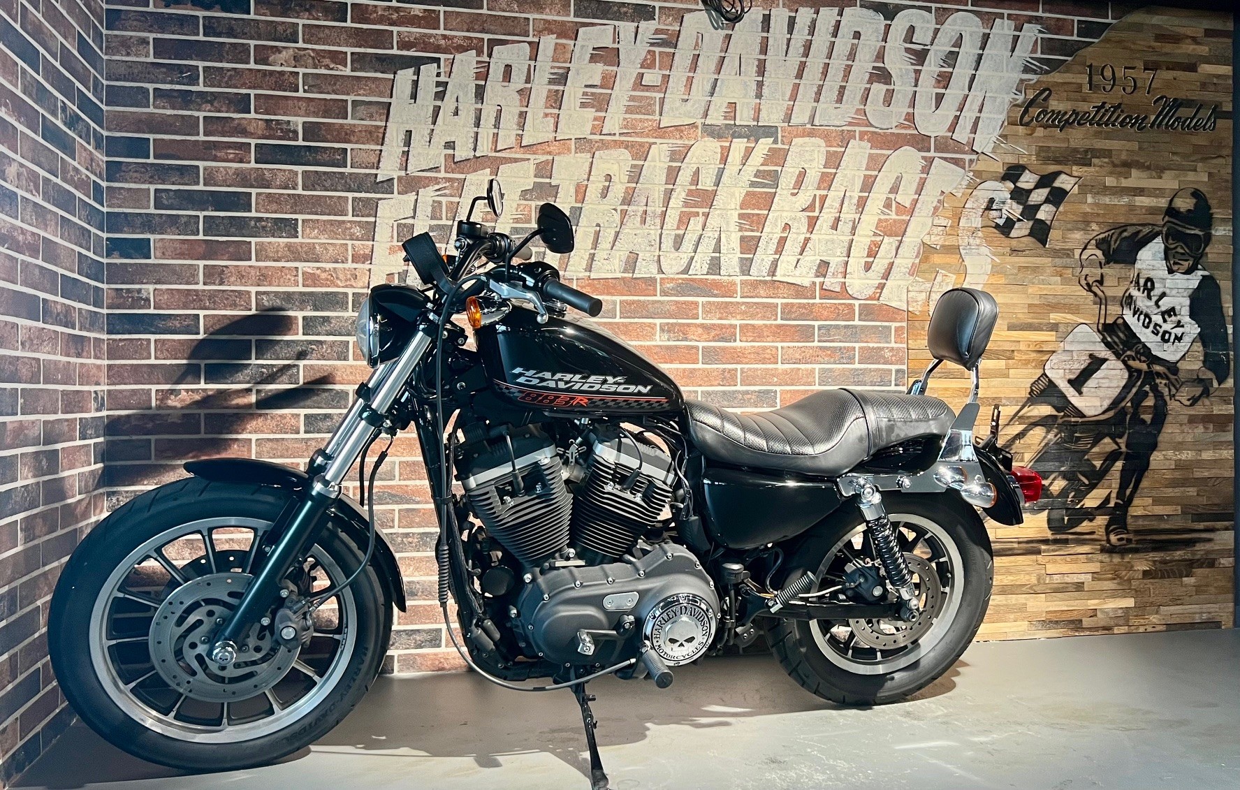 HARLEY-DAVIDSON XL 883 R Sportster Roadster Injection