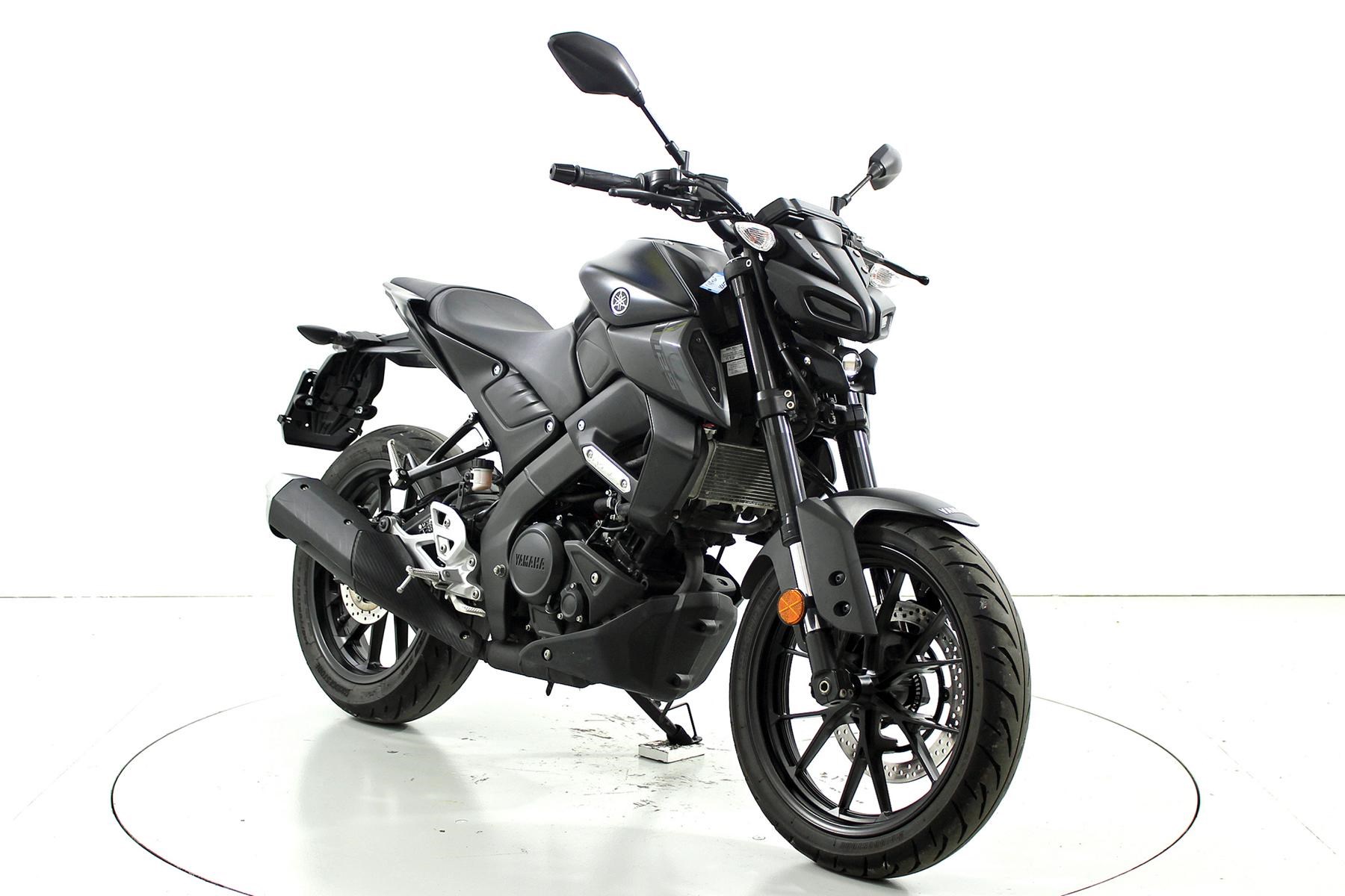 YAMAHA MT-125 ABS-showroom-element-1