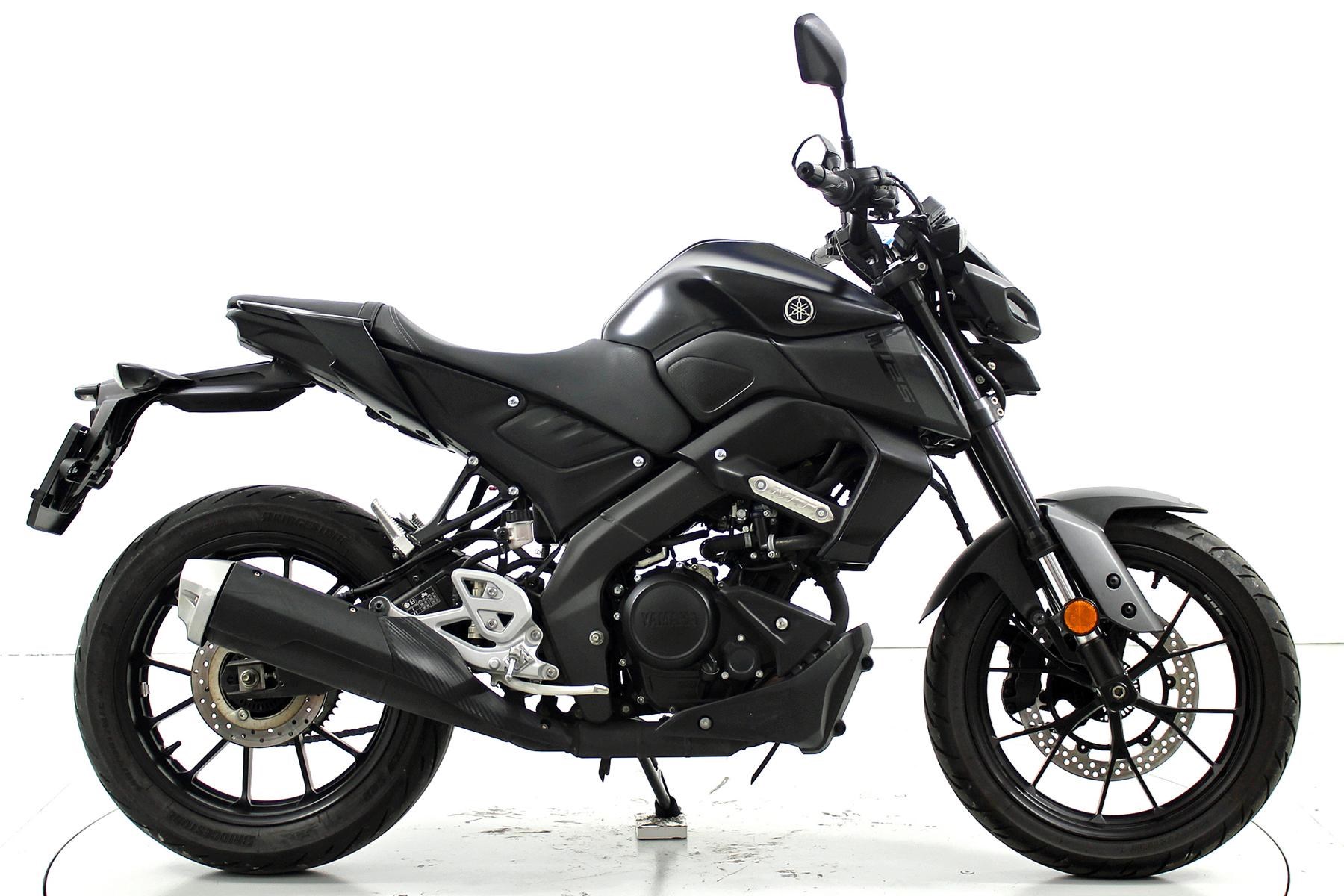 YAMAHA MT-125 ABS-showroom-element-3