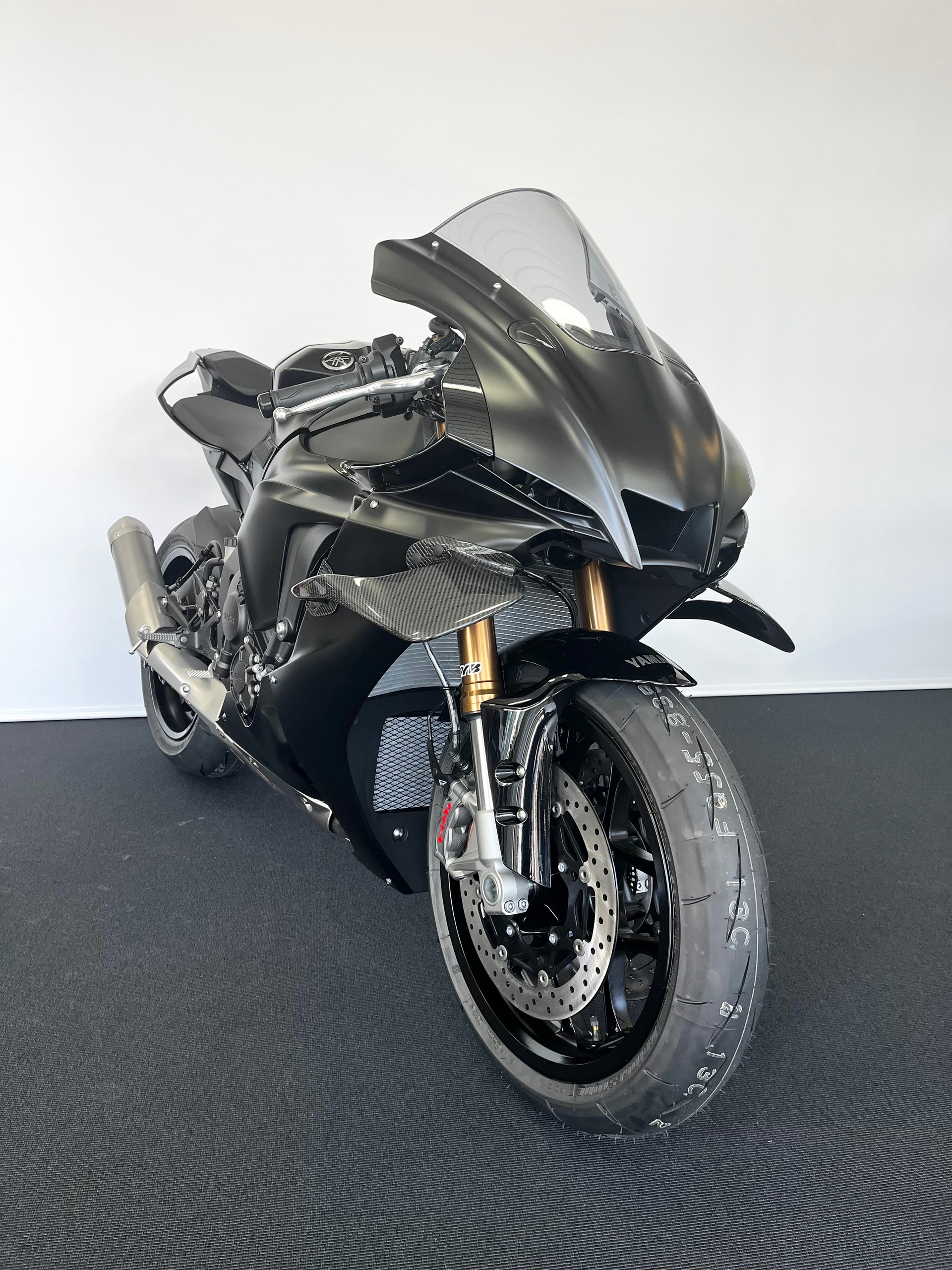 YAMAHA YZF-R1 ABS-image-5