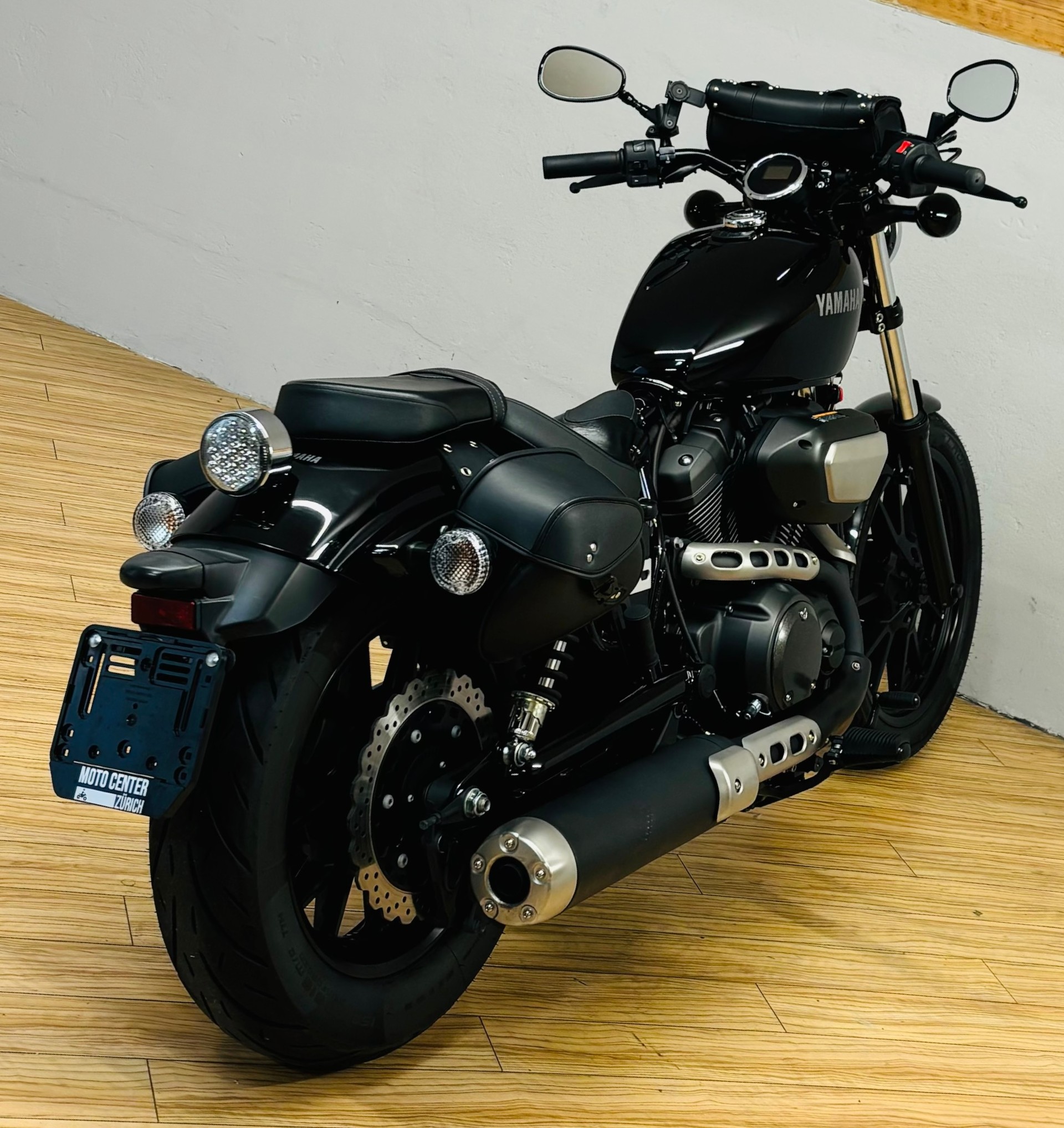 YAMAHA XV 950 ABS-showroom-element-2