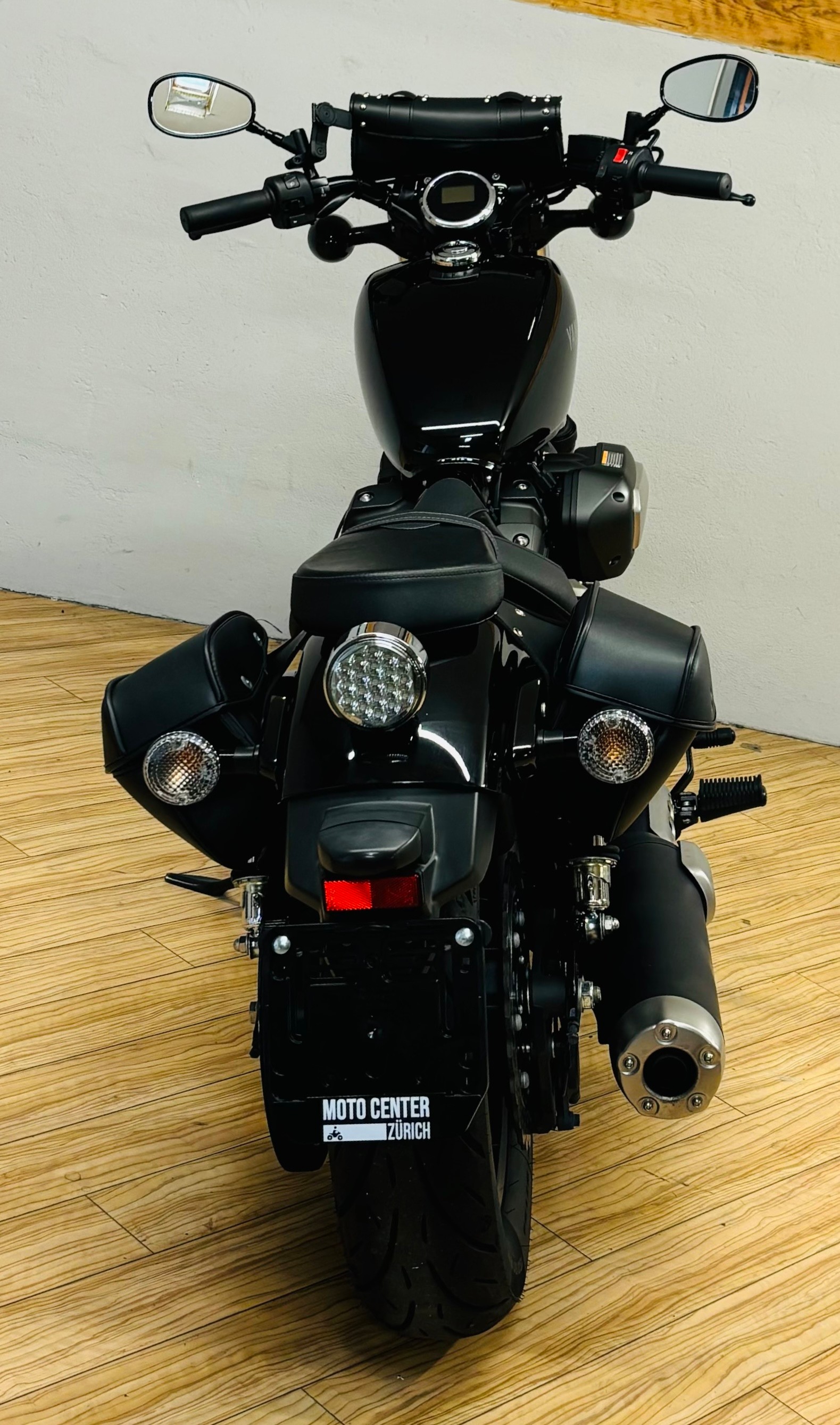 YAMAHA XV 950 ABS-showroom-element-3